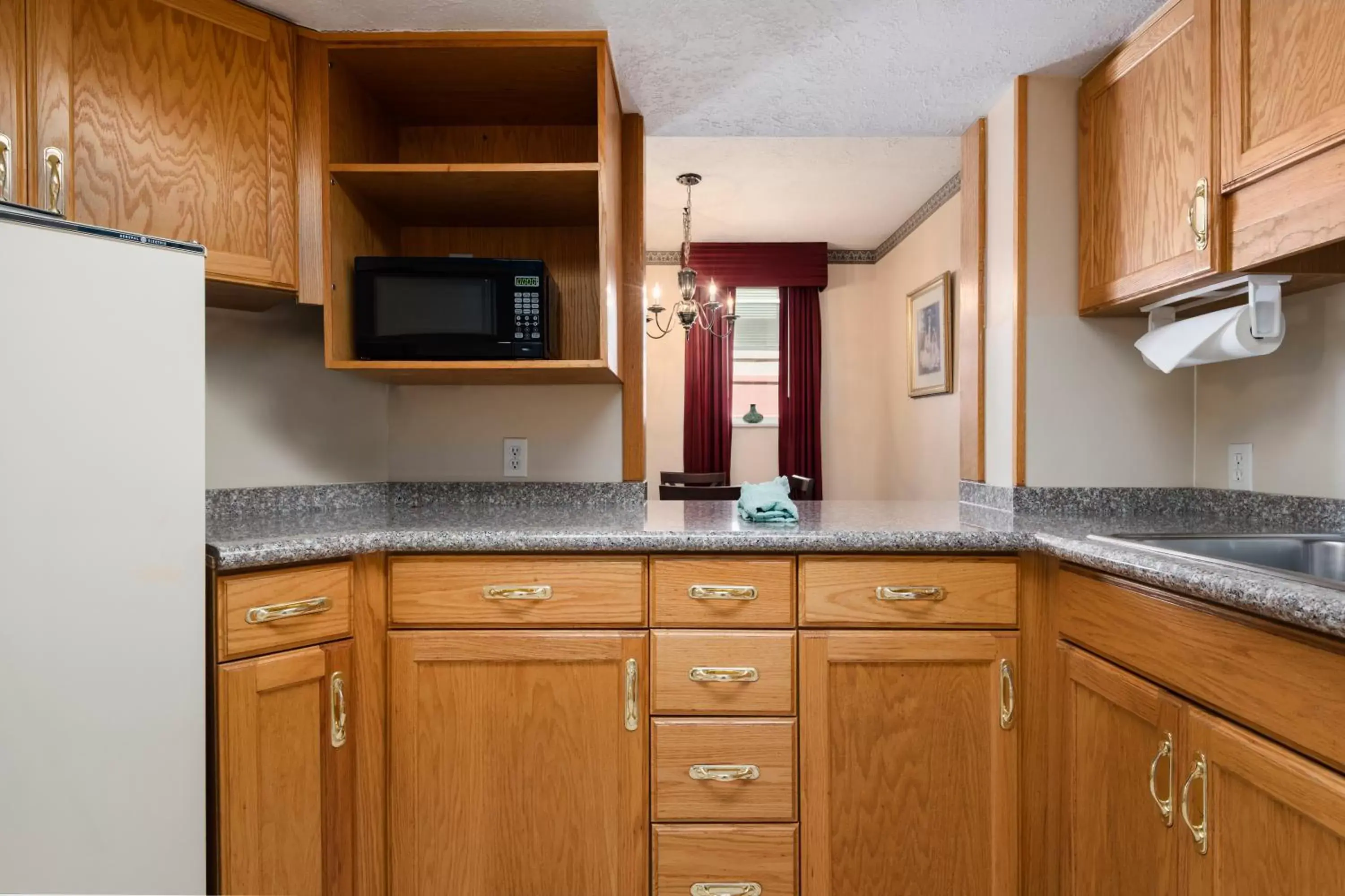 Kitchen or kitchenette, Kitchen/Kitchenette in The Kimball at Temple Square