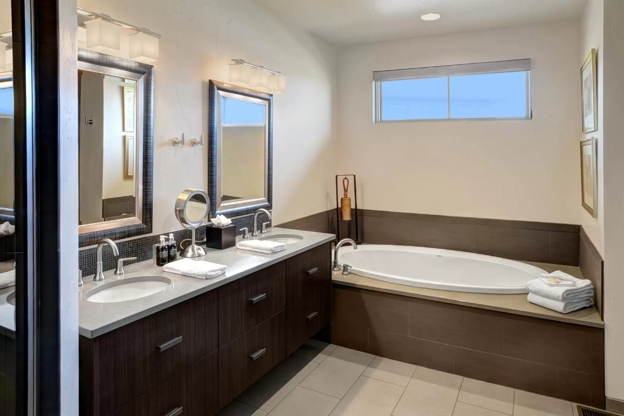 Garden of the Gods Resort & Club