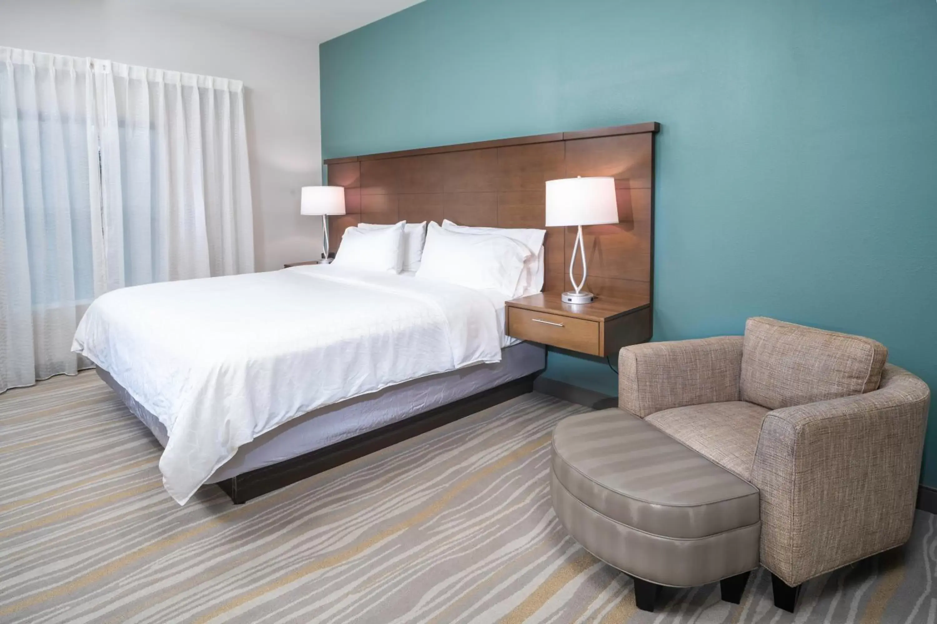 Bed in Staybridge Suites - Summerville, an IHG Hotel