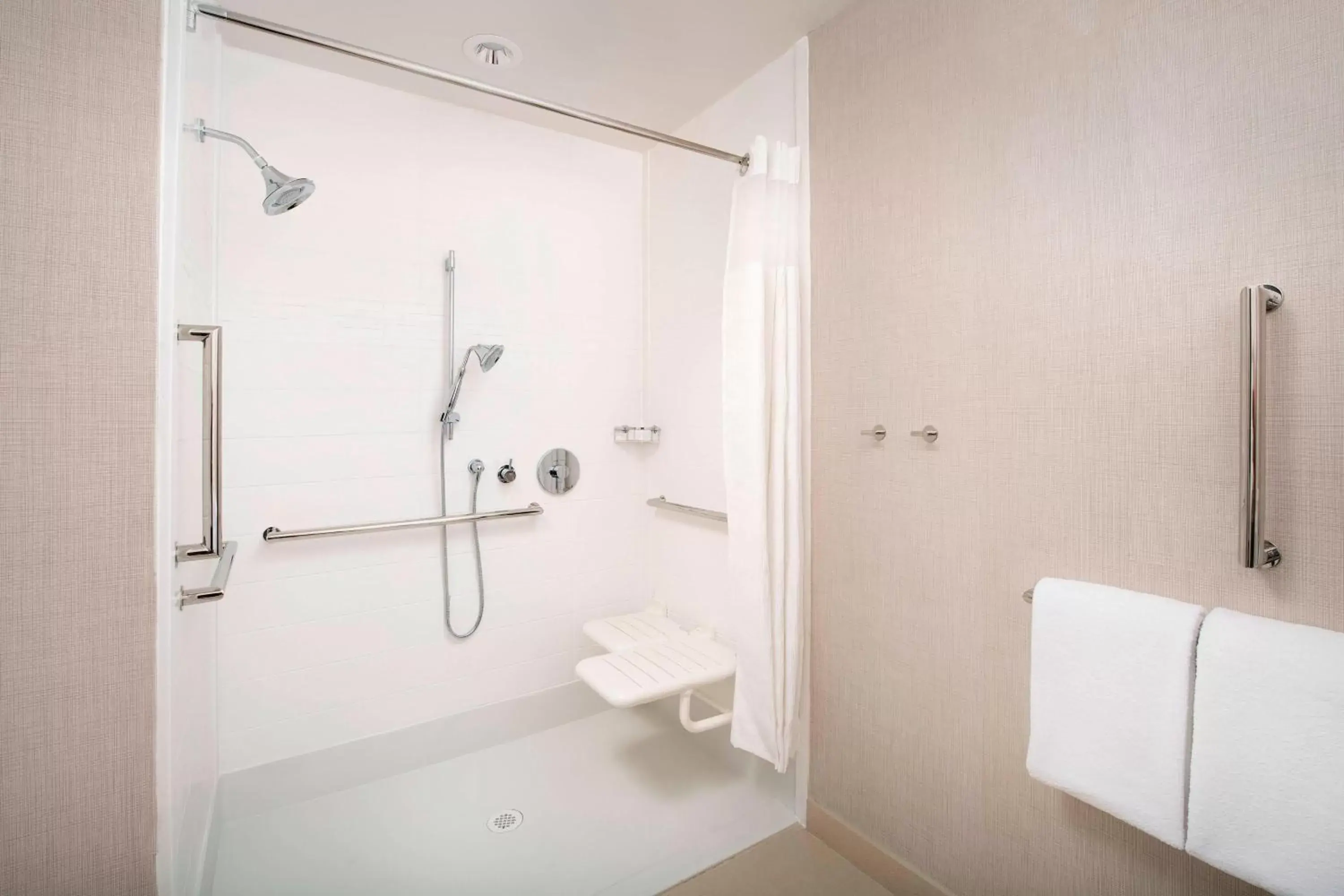 Bathroom in Residence Inn by Marriott Denver Airport/Convention Center