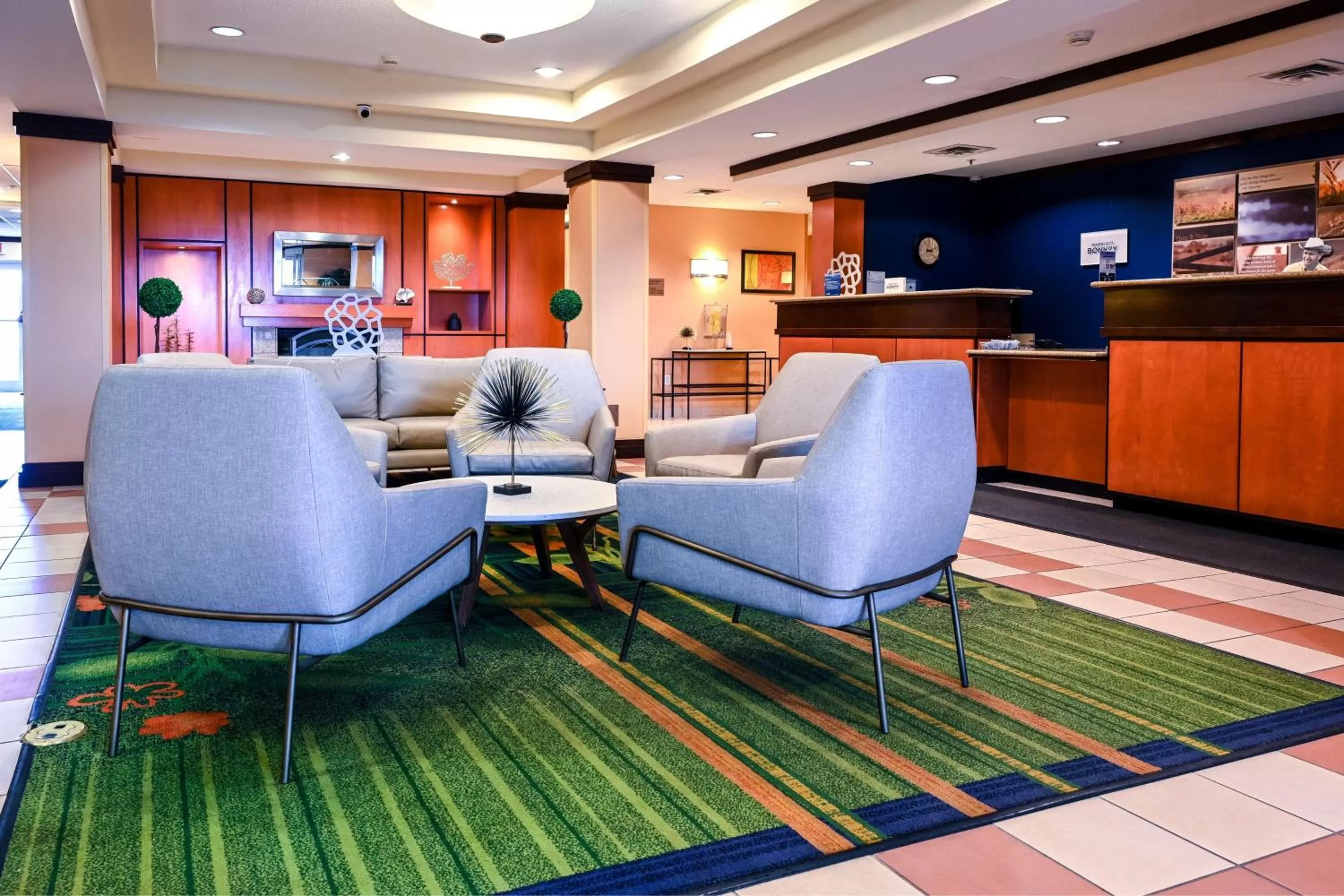 Lobby or reception in Fairfield Inn and Suites by Marriott Indianapolis/ Noblesville