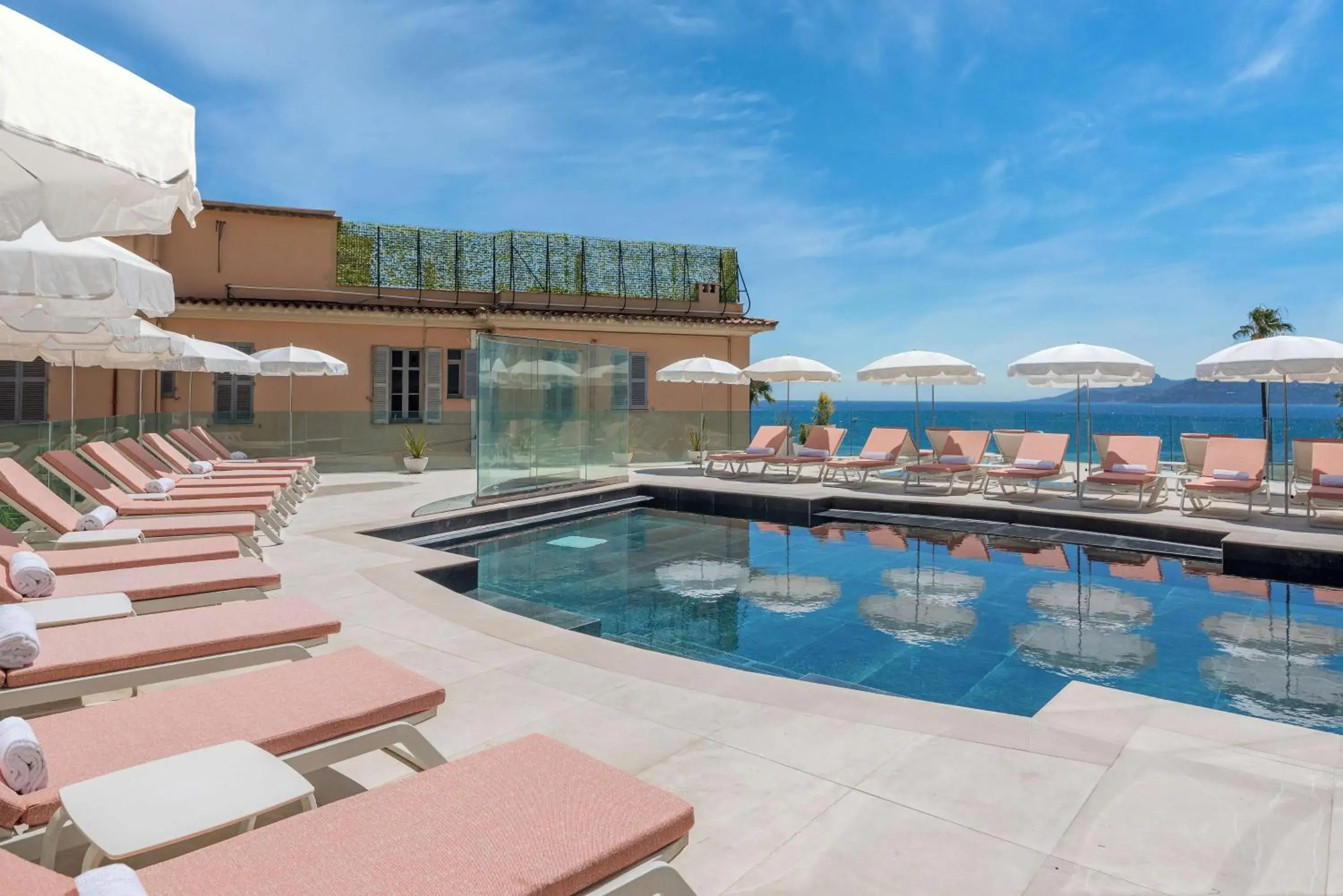 Pool view, Swimming Pool in Canopy by Hilton Cannes