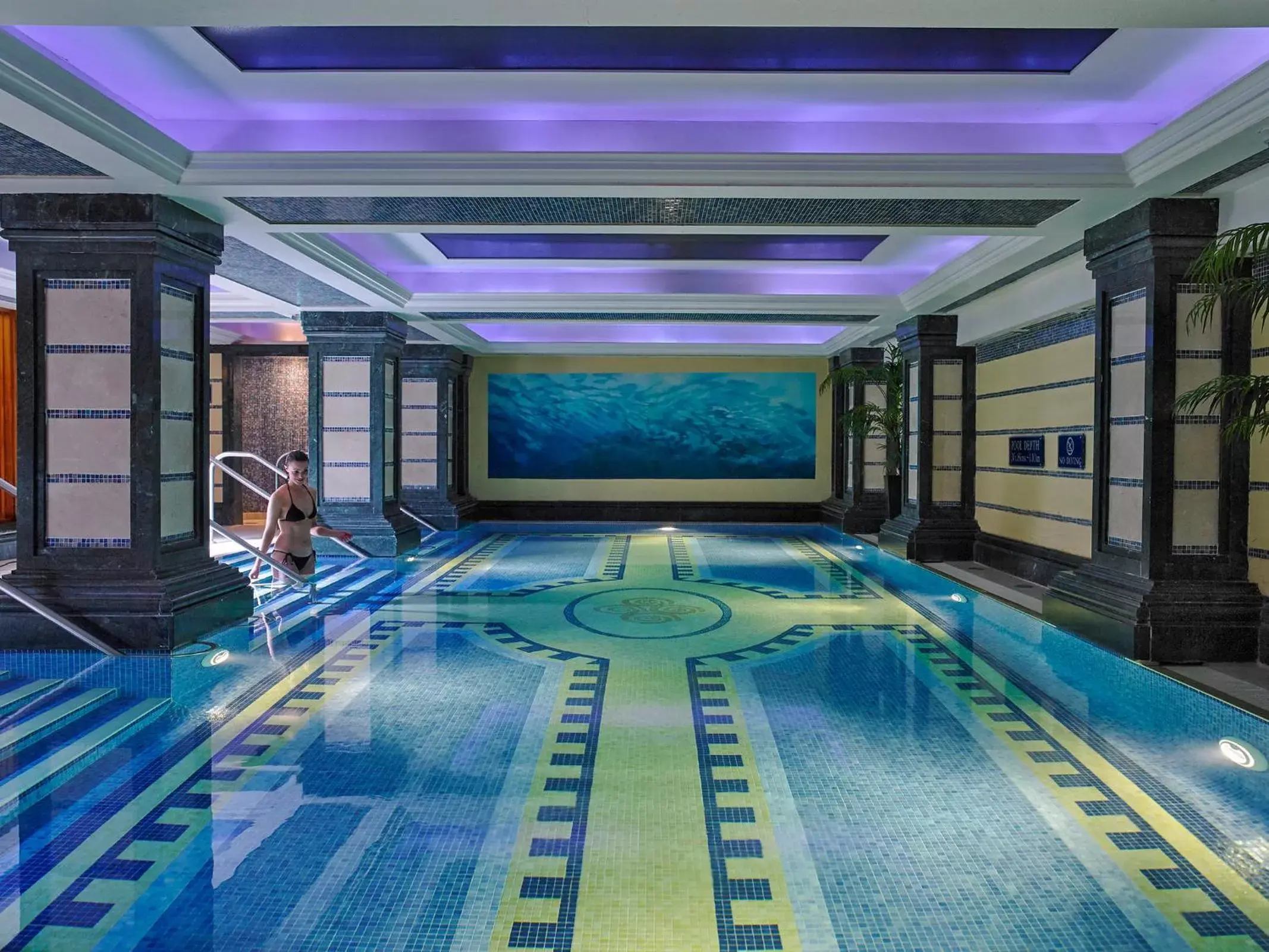 Swimming Pool in Killarney Plaza Hotel & Spa
