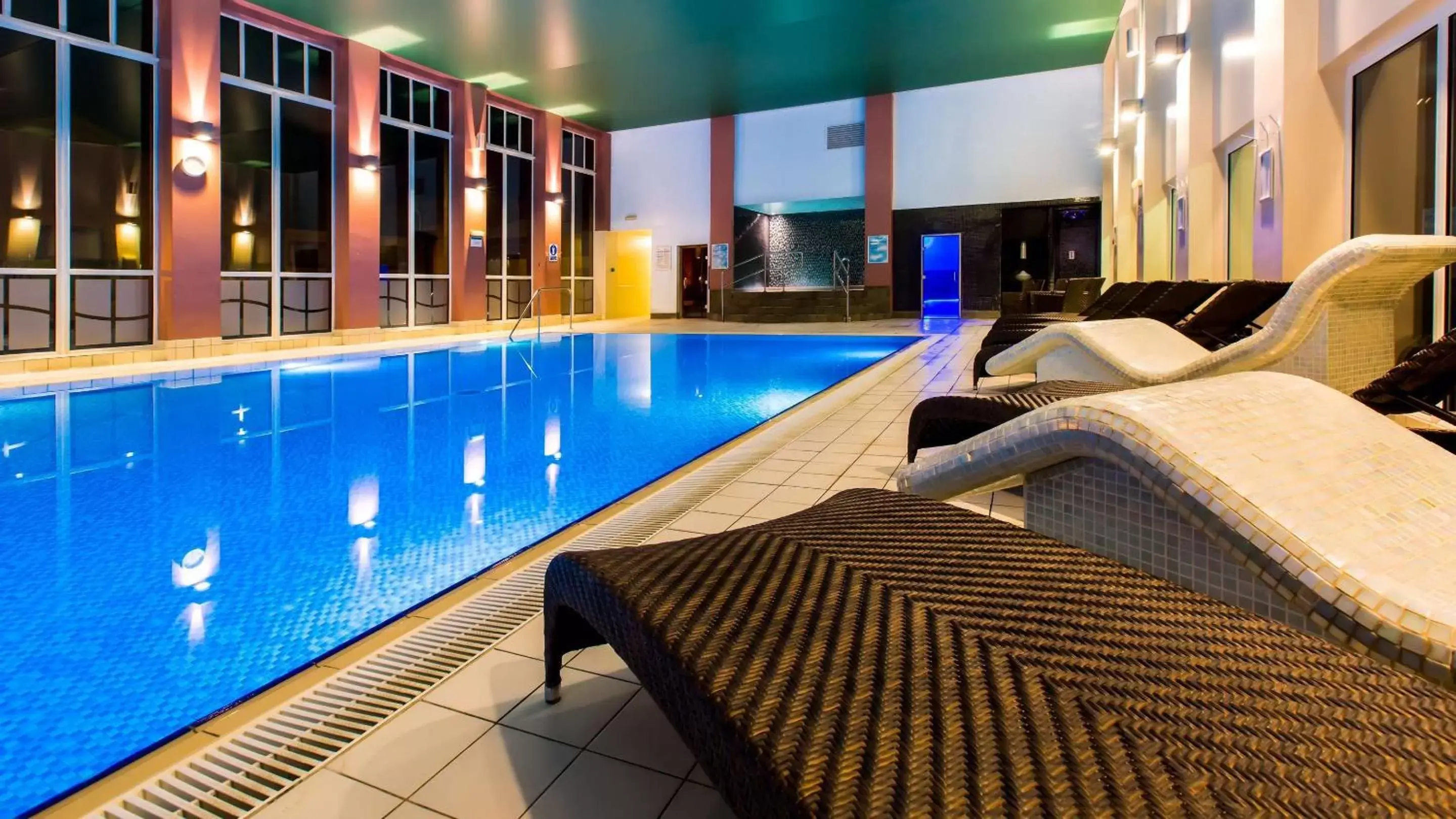 Sauna, Swimming Pool in Forest Pines Hotel, Spa & Golf Resort