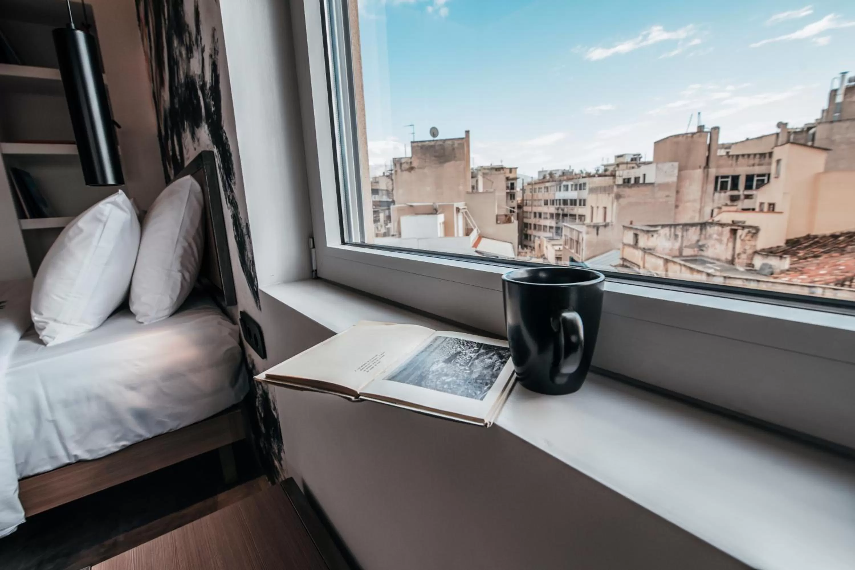 Bed in AthinA STREETAPARTMENTS