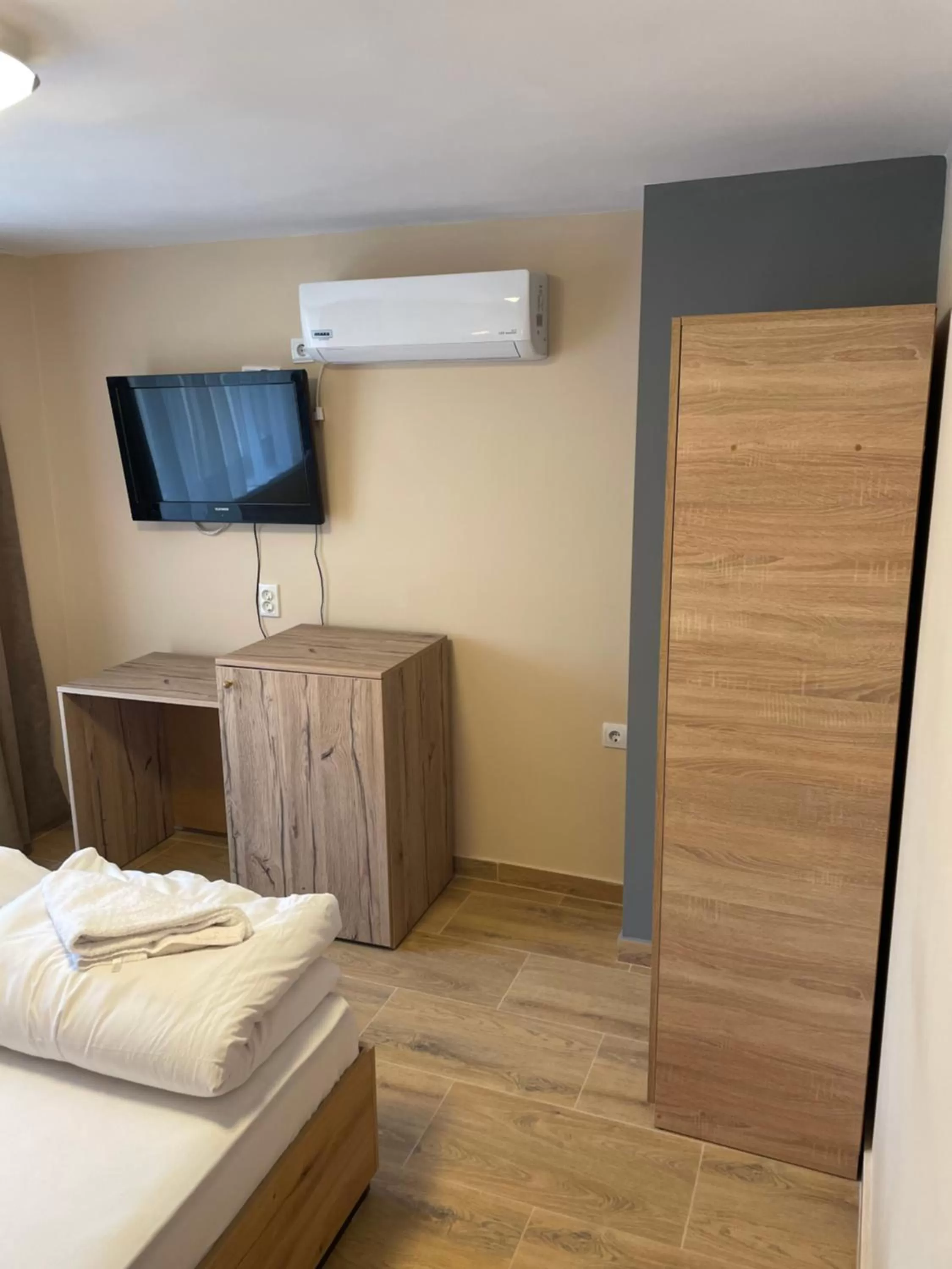 Bed in Family Hotel Malibu