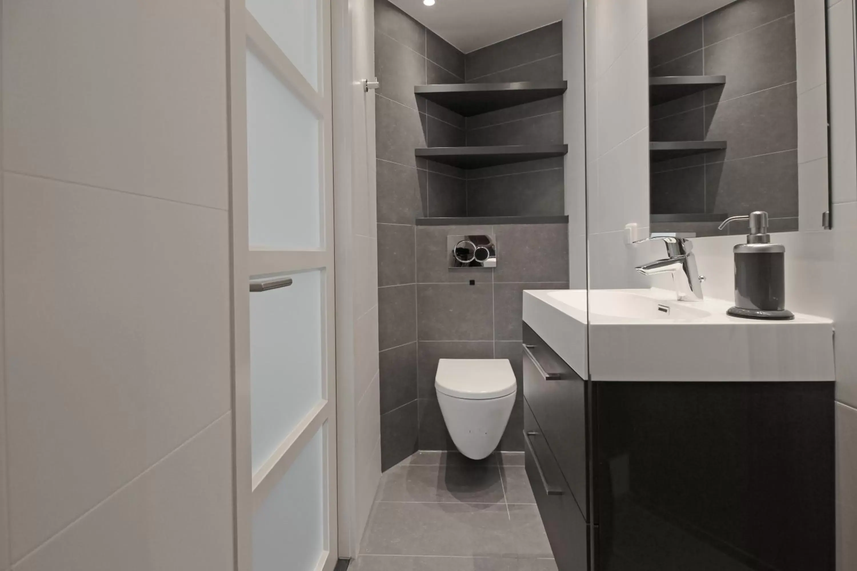 Toilet, Bathroom in Great private suite in Jordaan near CS