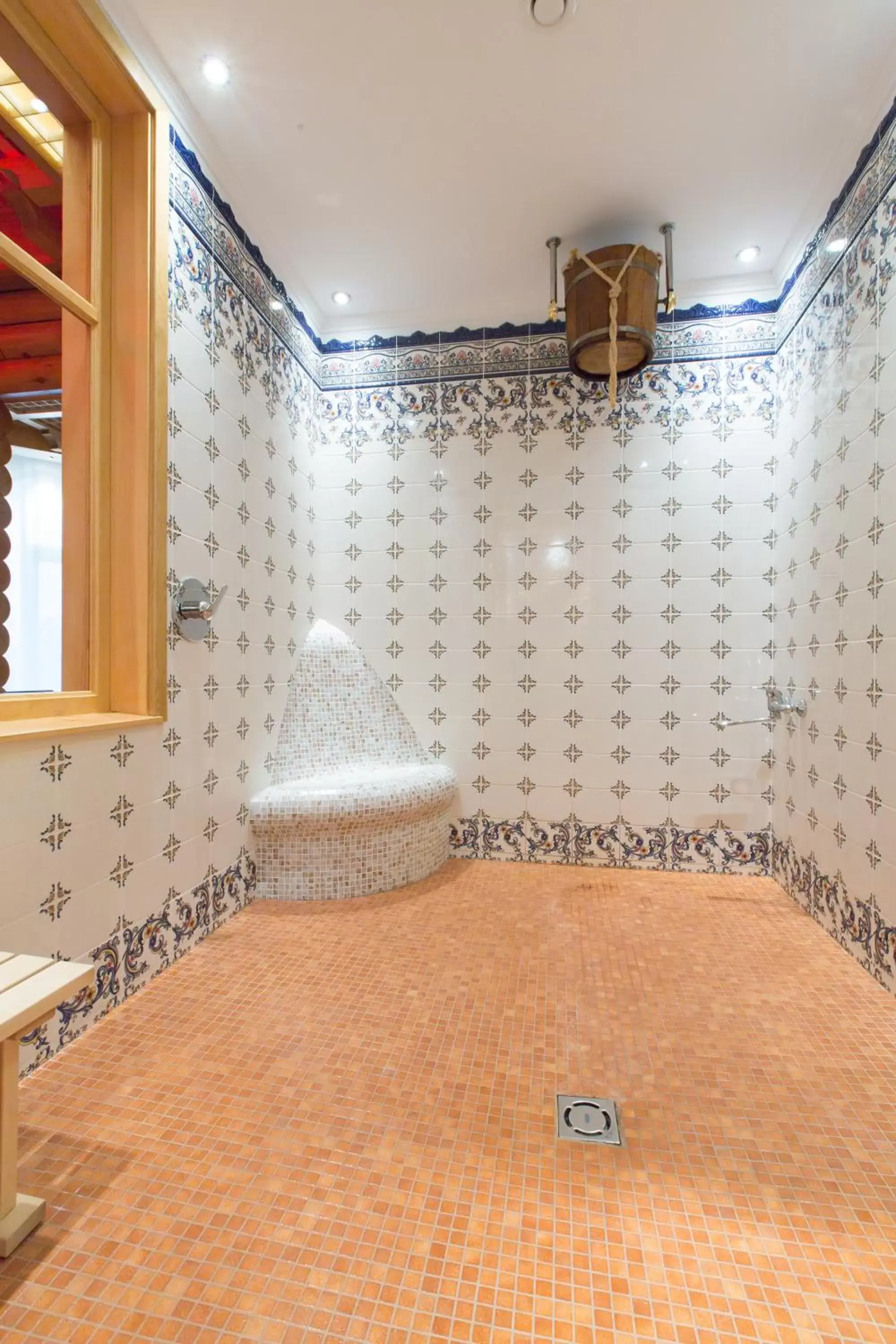 Shower, Bathroom in Royal Casino SPA & Hotel Resort