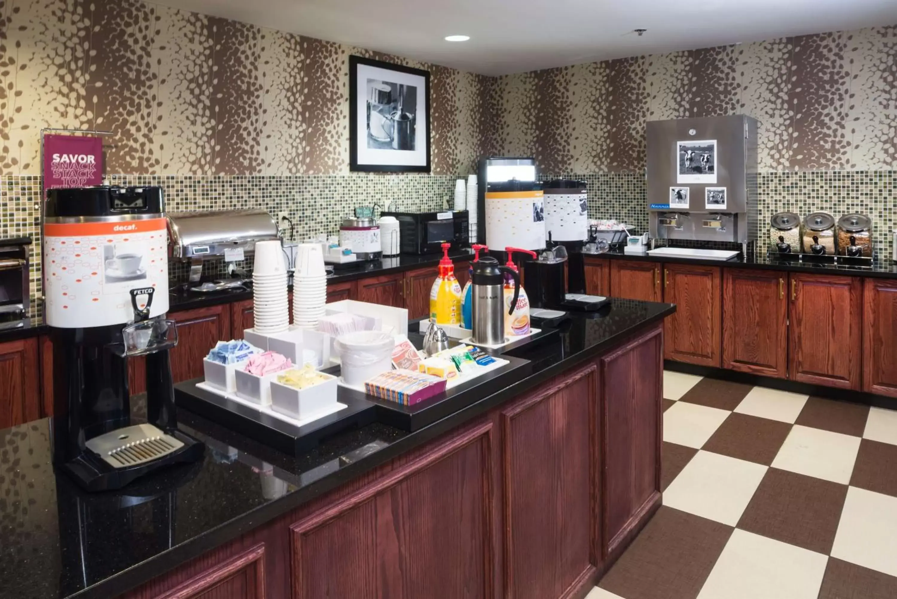 Dining area, Restaurant/Places to Eat in Hampton Inn & Suites Wilson I-95