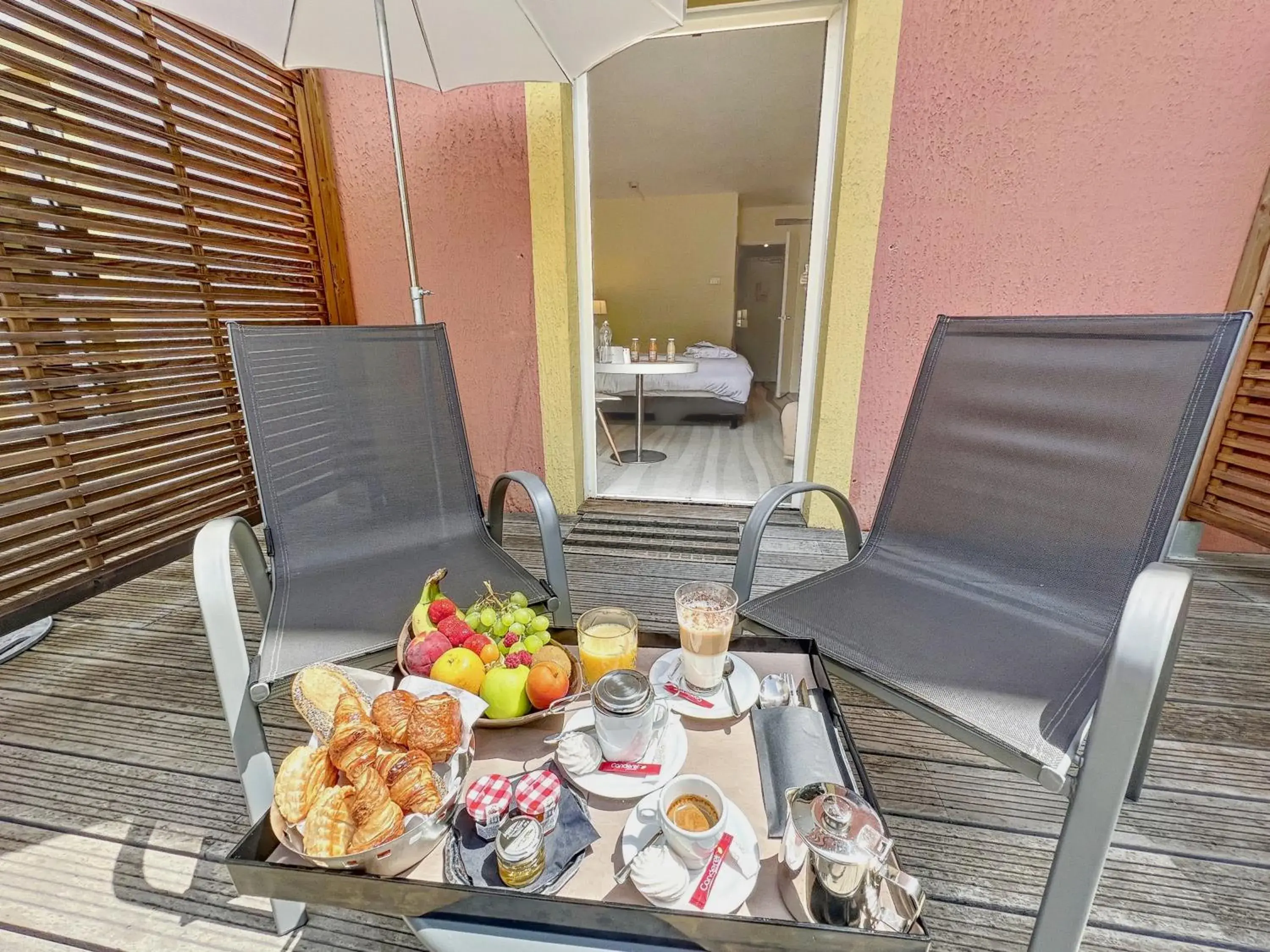 Breakfast in Mercure Antibes Sophia Antipolis