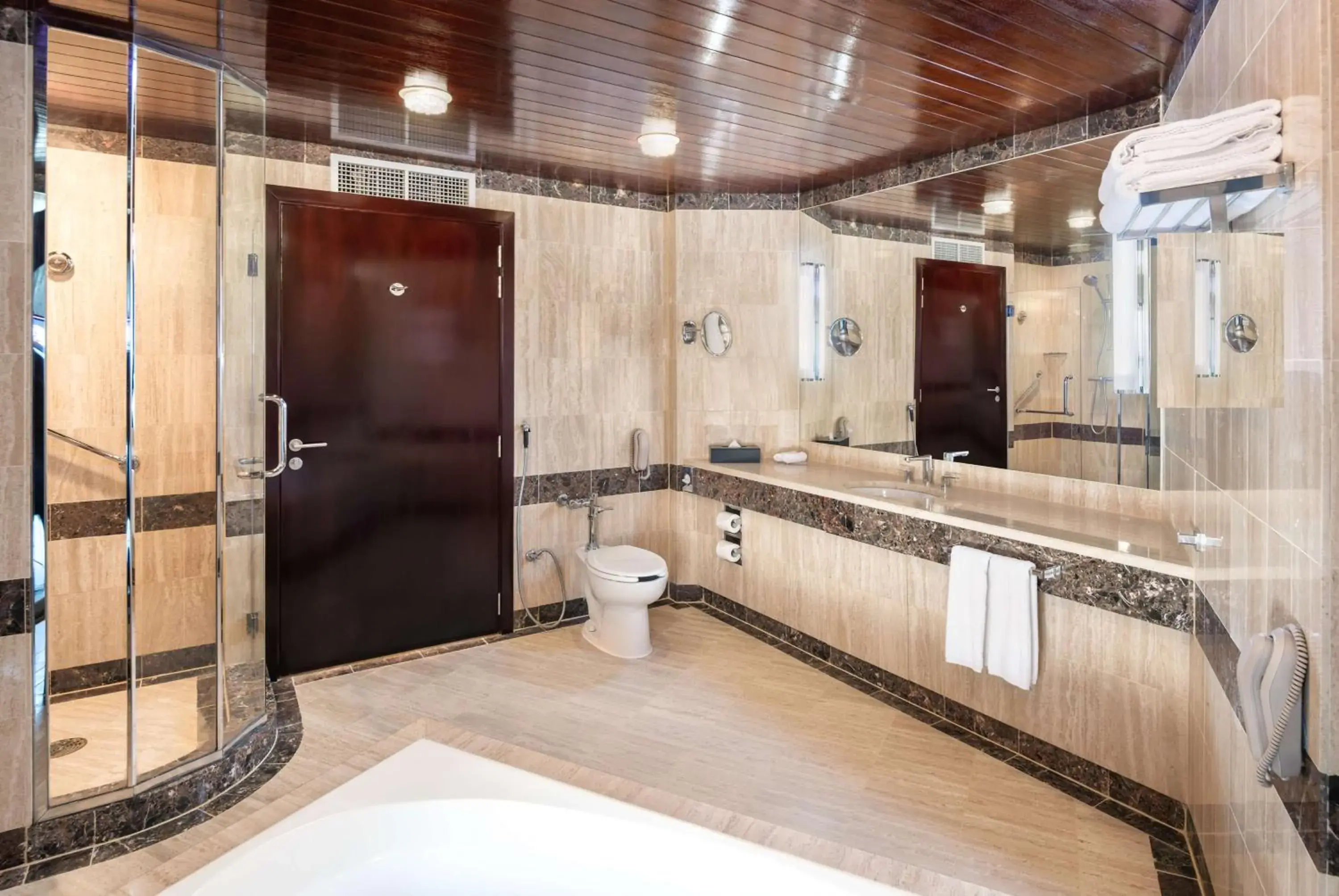 Bathroom in Radisson Blu Hotel, Dubai Deira Creek