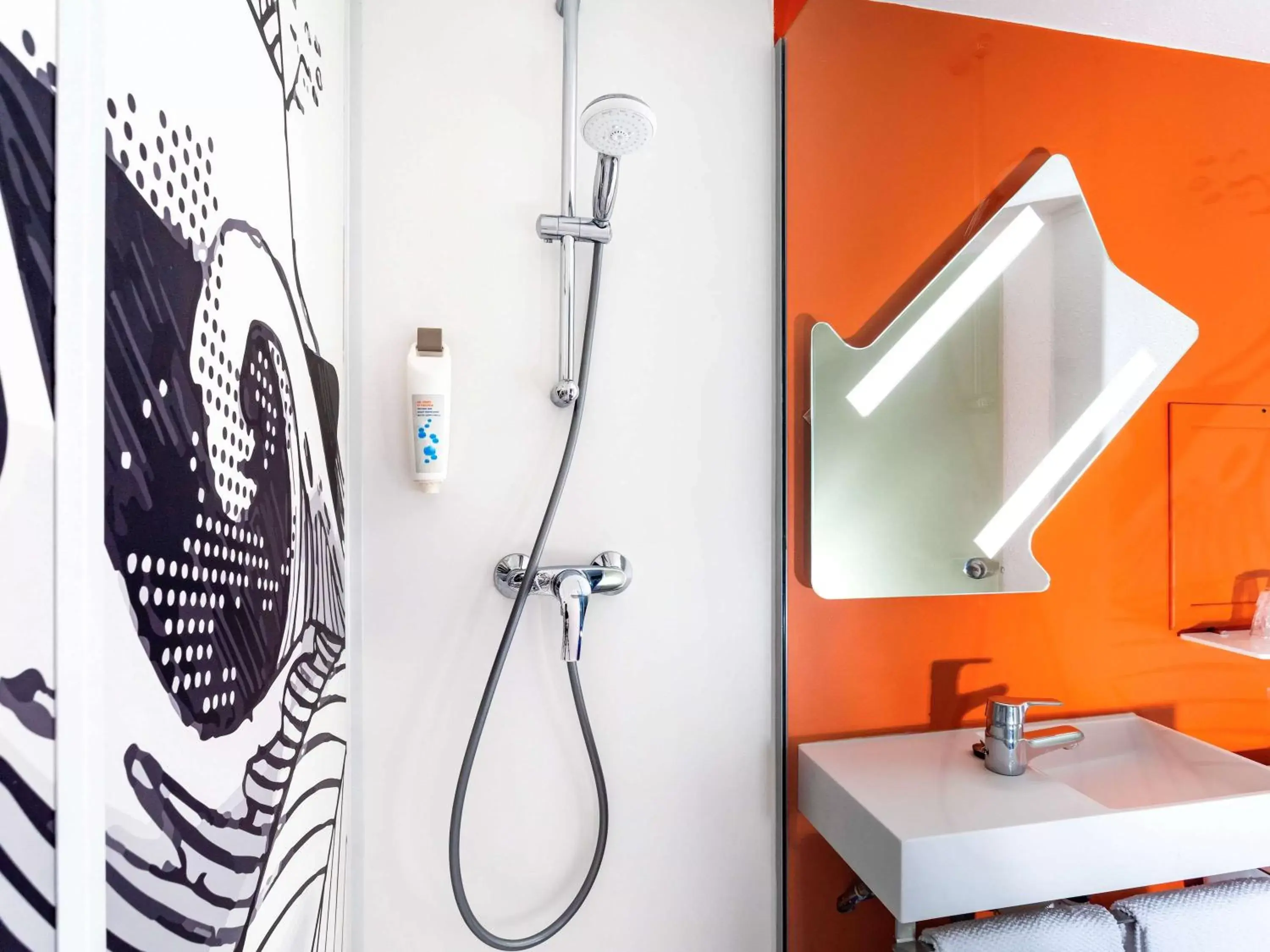 Other, Bathroom in ibis budget Lorient Caudan
