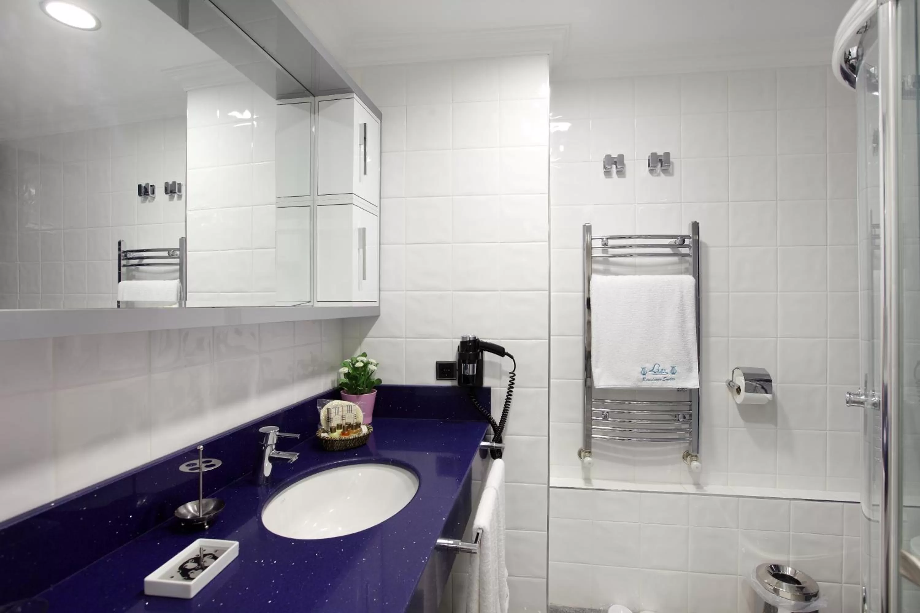 Bathroom in Lir Residence Suites LONG STAY