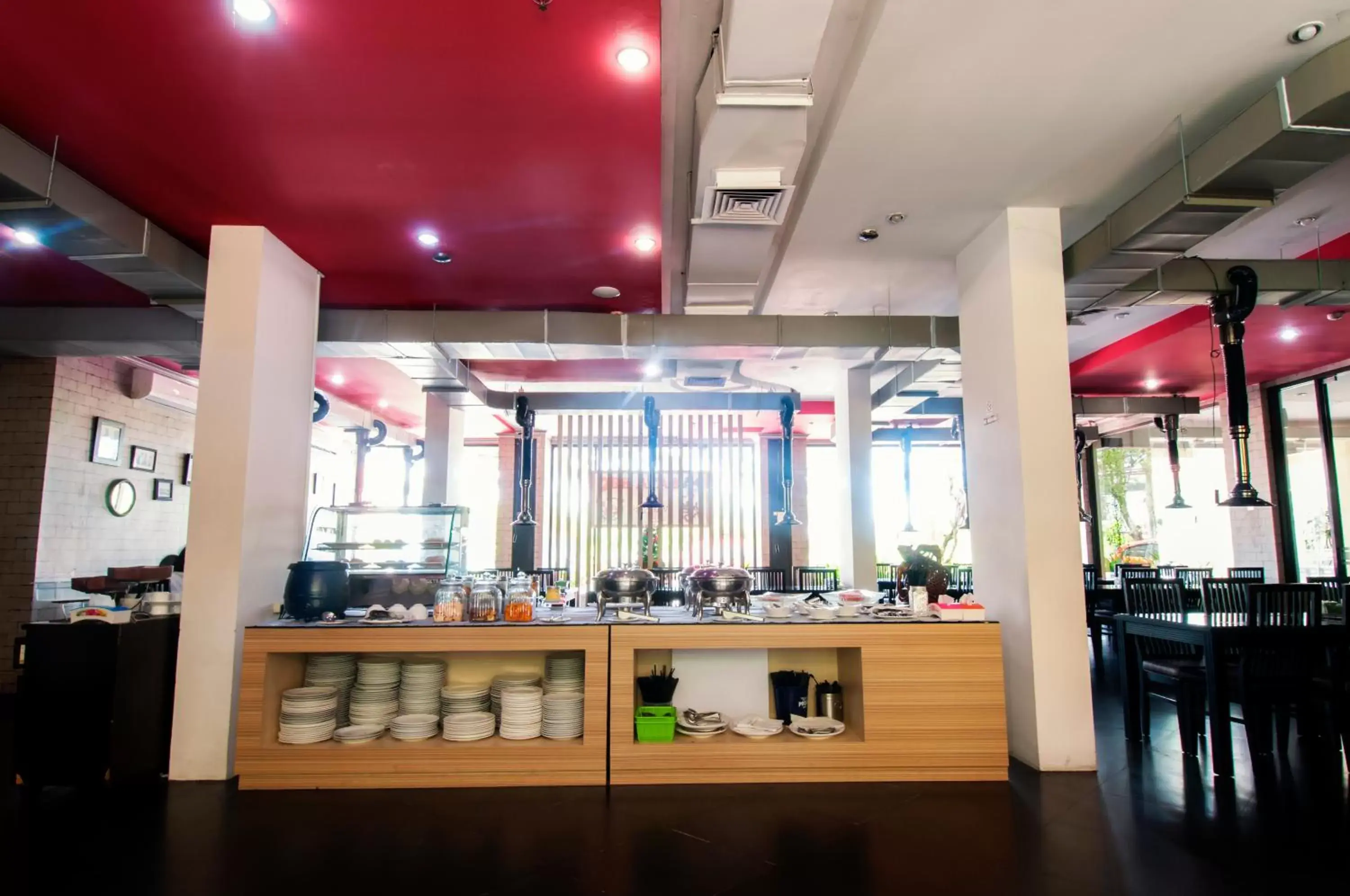 Breakfast in 100 Sunset Kuta Hotel & Ballroom Breakfast in 100 Sunset Kuta Hotel & Ballroom