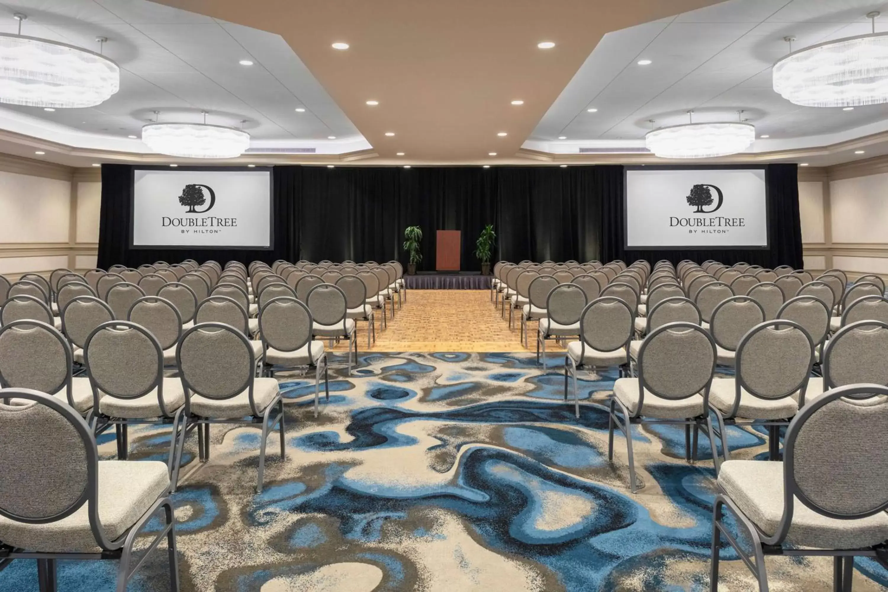 Meeting/conference room in DoubleTree by Hilton Hotel Burlington Vermont