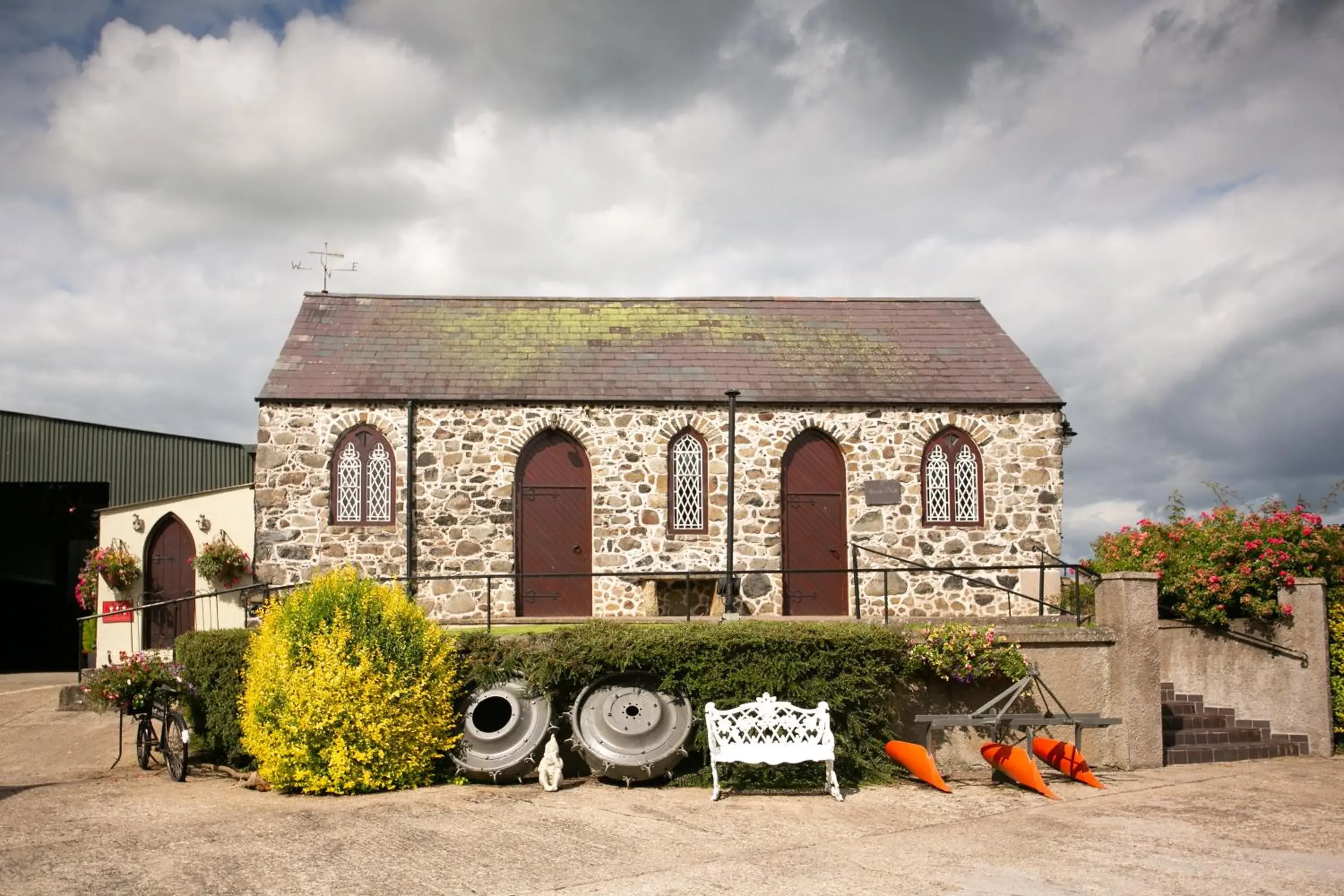 Property Building in Brookhall Cottages