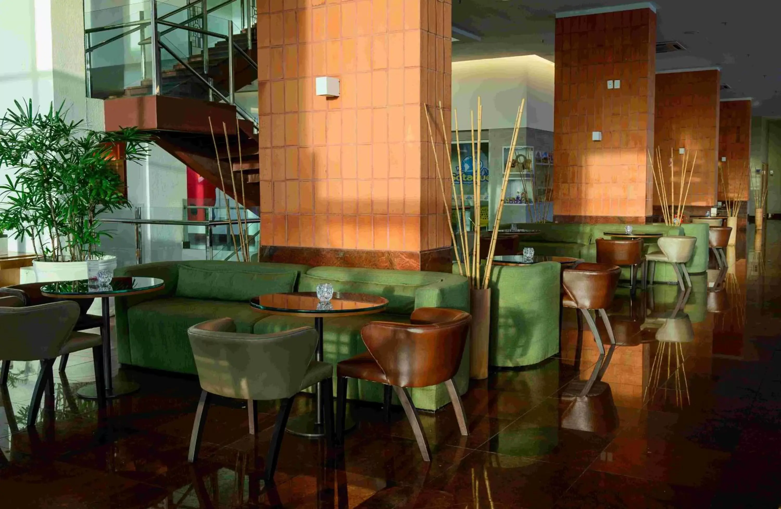 Lobby or reception, Restaurant/Places to Eat in Hotel Luzeiros São Luis