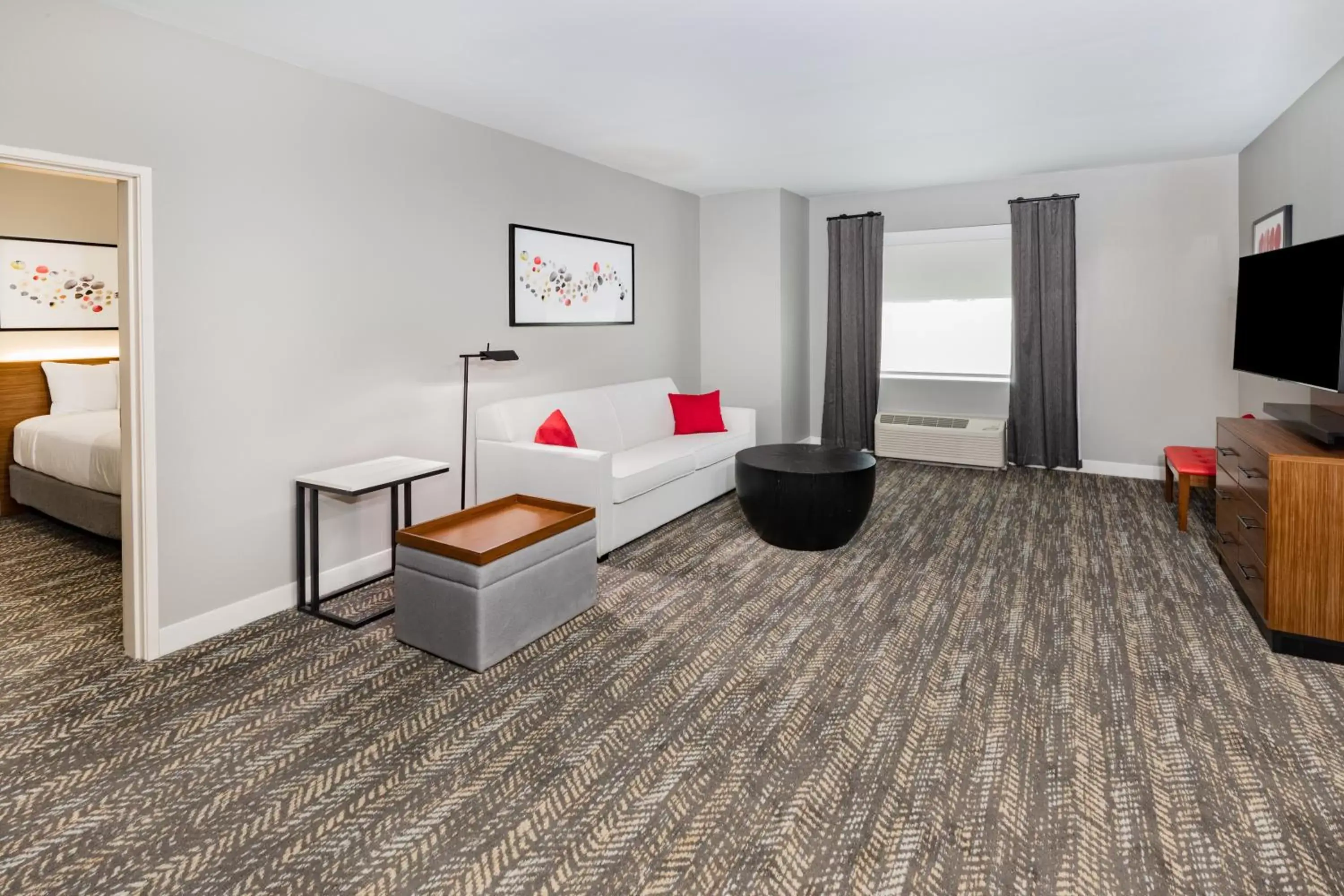 Living room, Seating Area in Hawthorn Suites by Wyndham Oklahoma City Airport Fairground