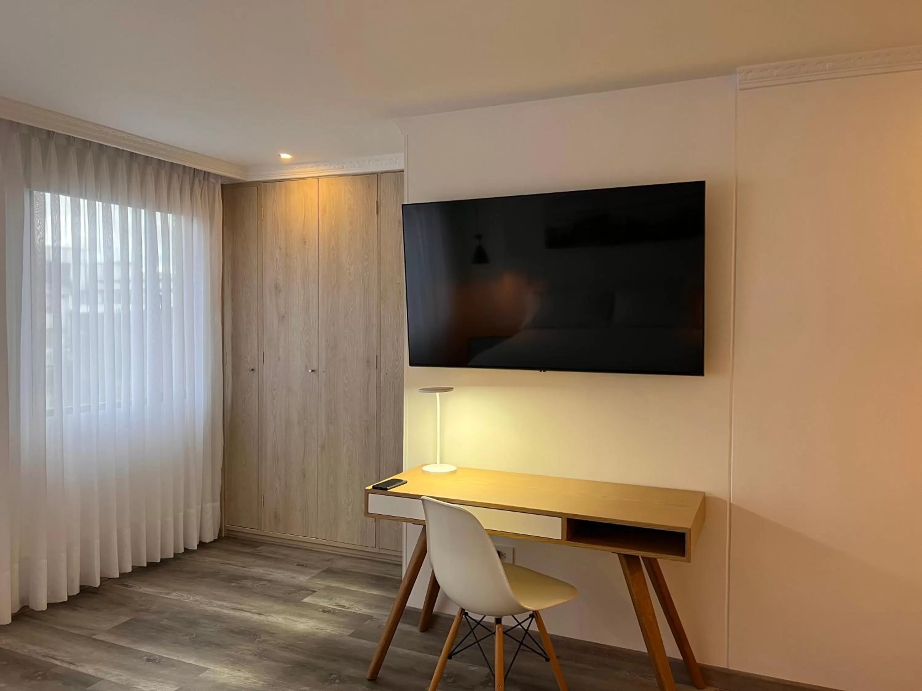 TV and multimedia in Suites 109 GH Usaquén