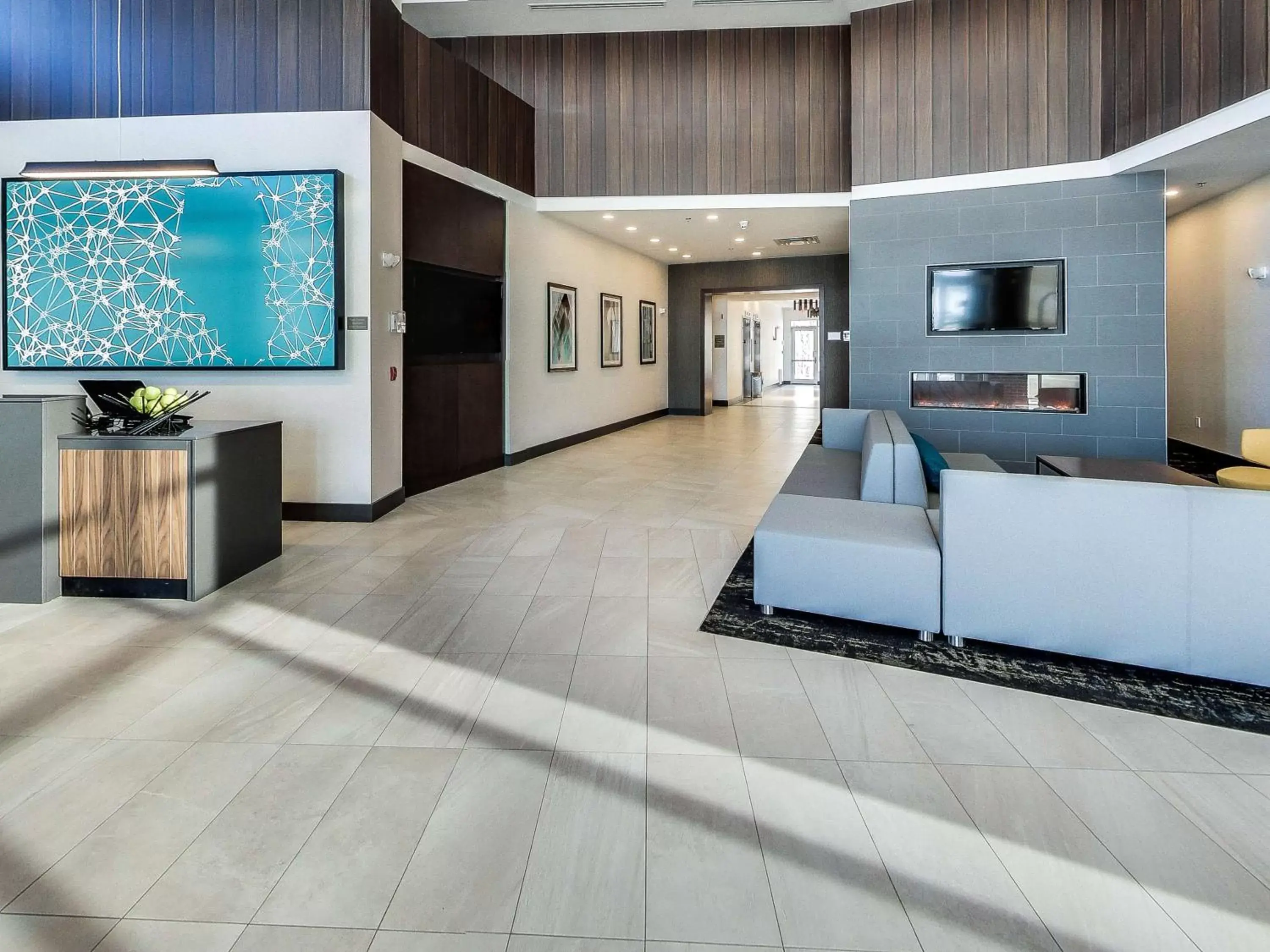 Lobby or reception, TV/Entertainment Center in Hyatt Place Edmonton West