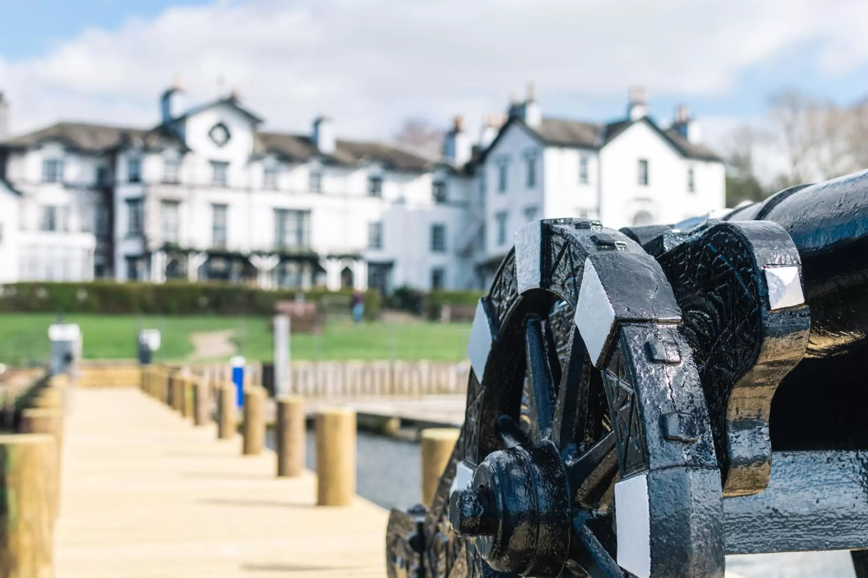 Facade/entrance in Low Wood Bay Facade/entrance in Low Wood Bay