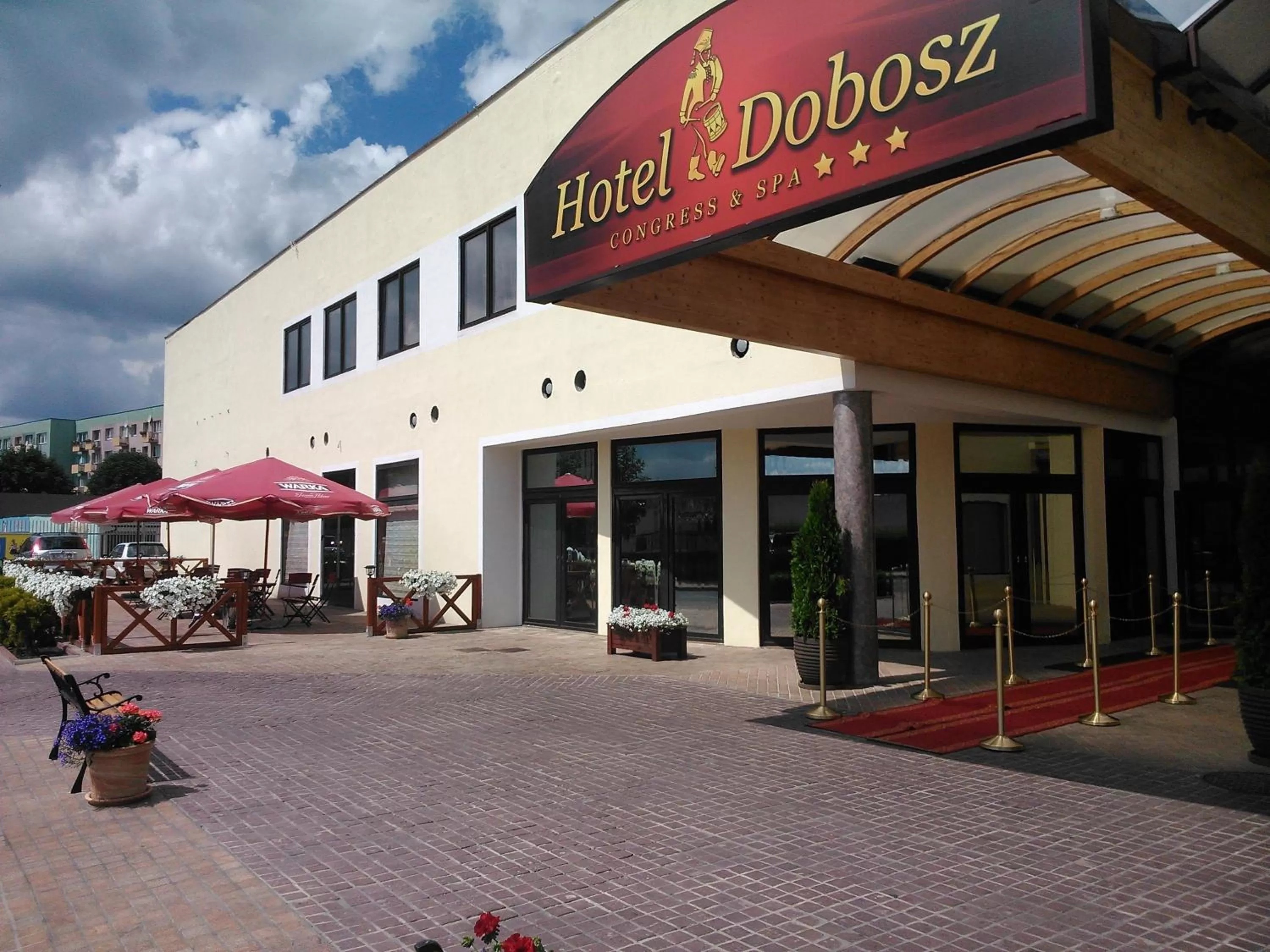 Property building in Hotel Dobosz