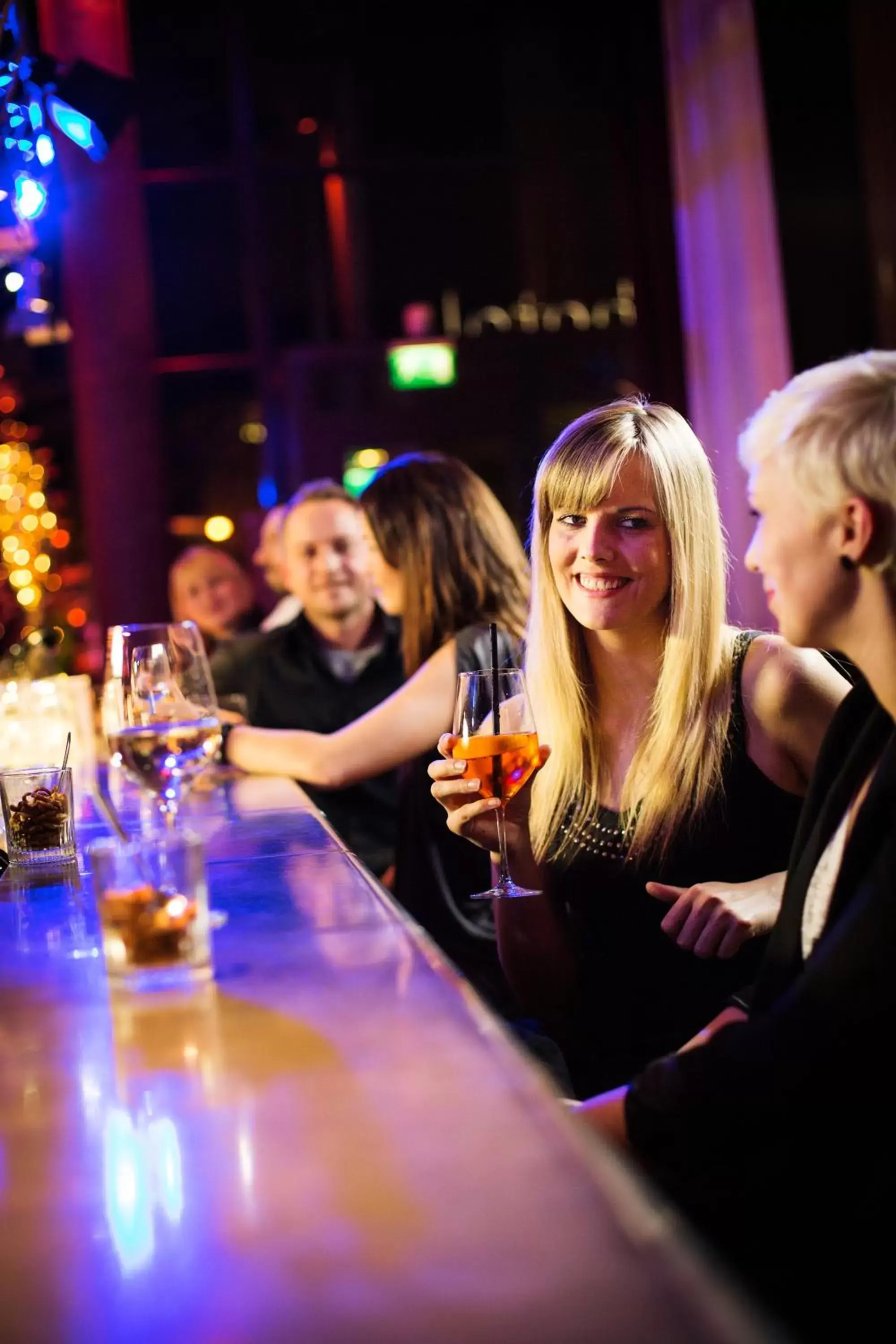 Lounge or bar in pentahotel Kassel Lounge or bar in pentahotel Kassel