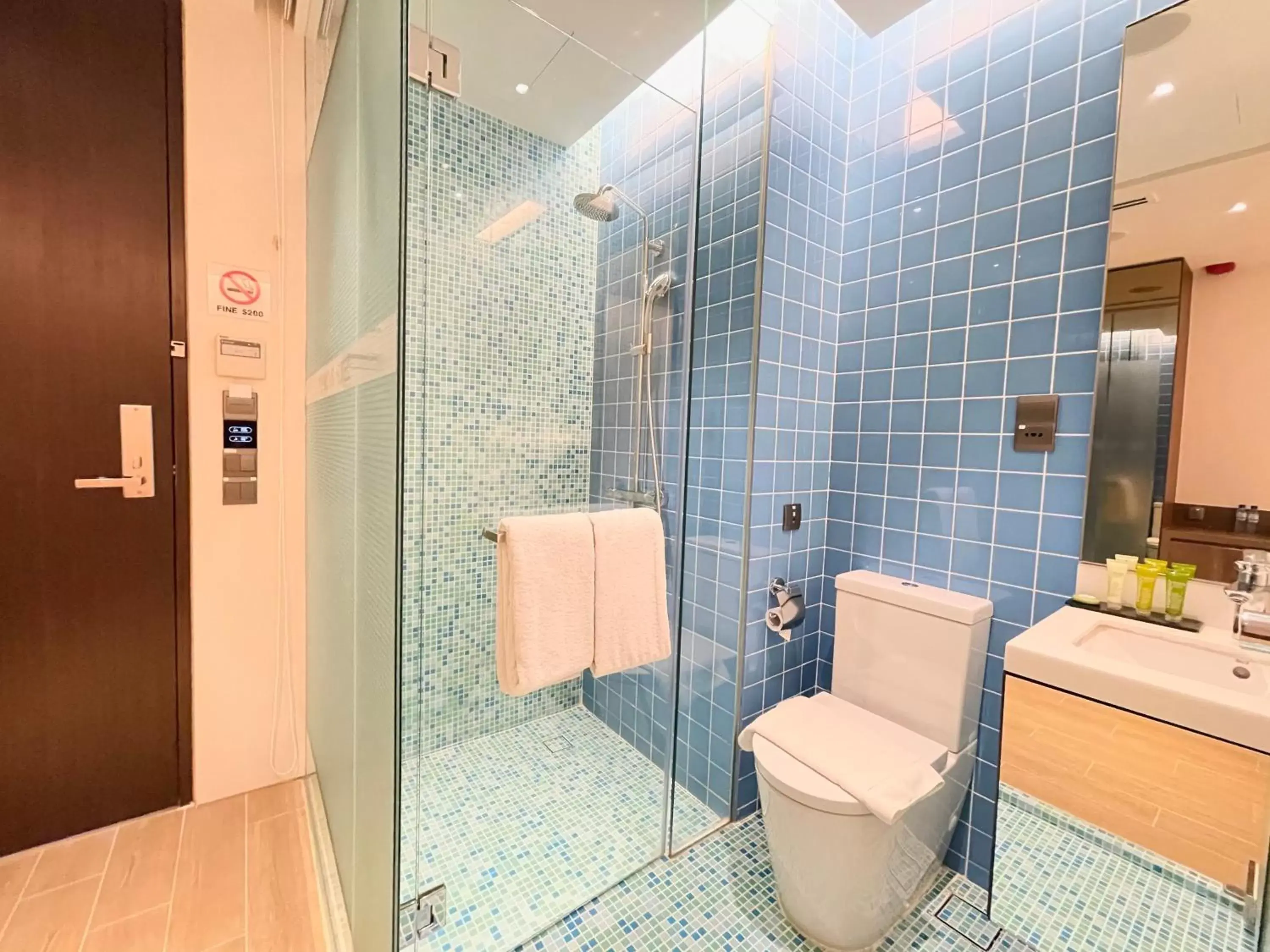 Toilet, Bathroom in L Hotel Premier By Lion Peak
