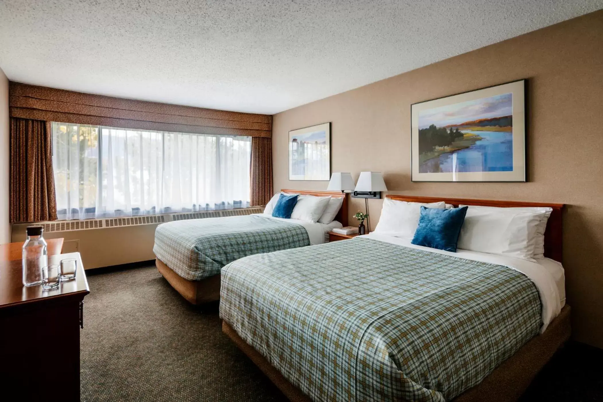 Bed in Lobstick Lodge Bed in Lobstick Lodge