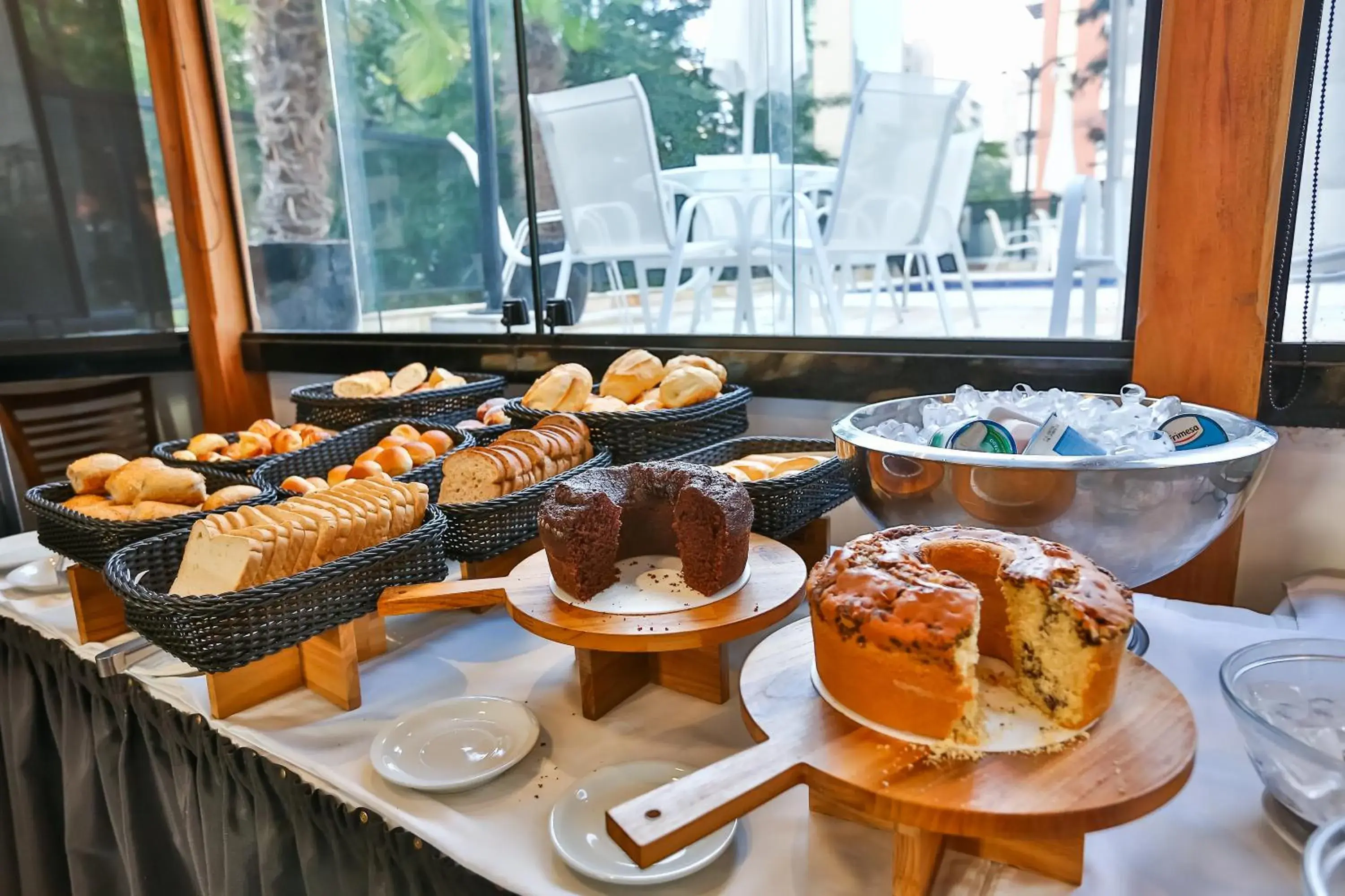 Breakfast in Roomo Transamerica SP Itaim Bibi Breakfast in Roomo Transamerica SP Itaim Bibi