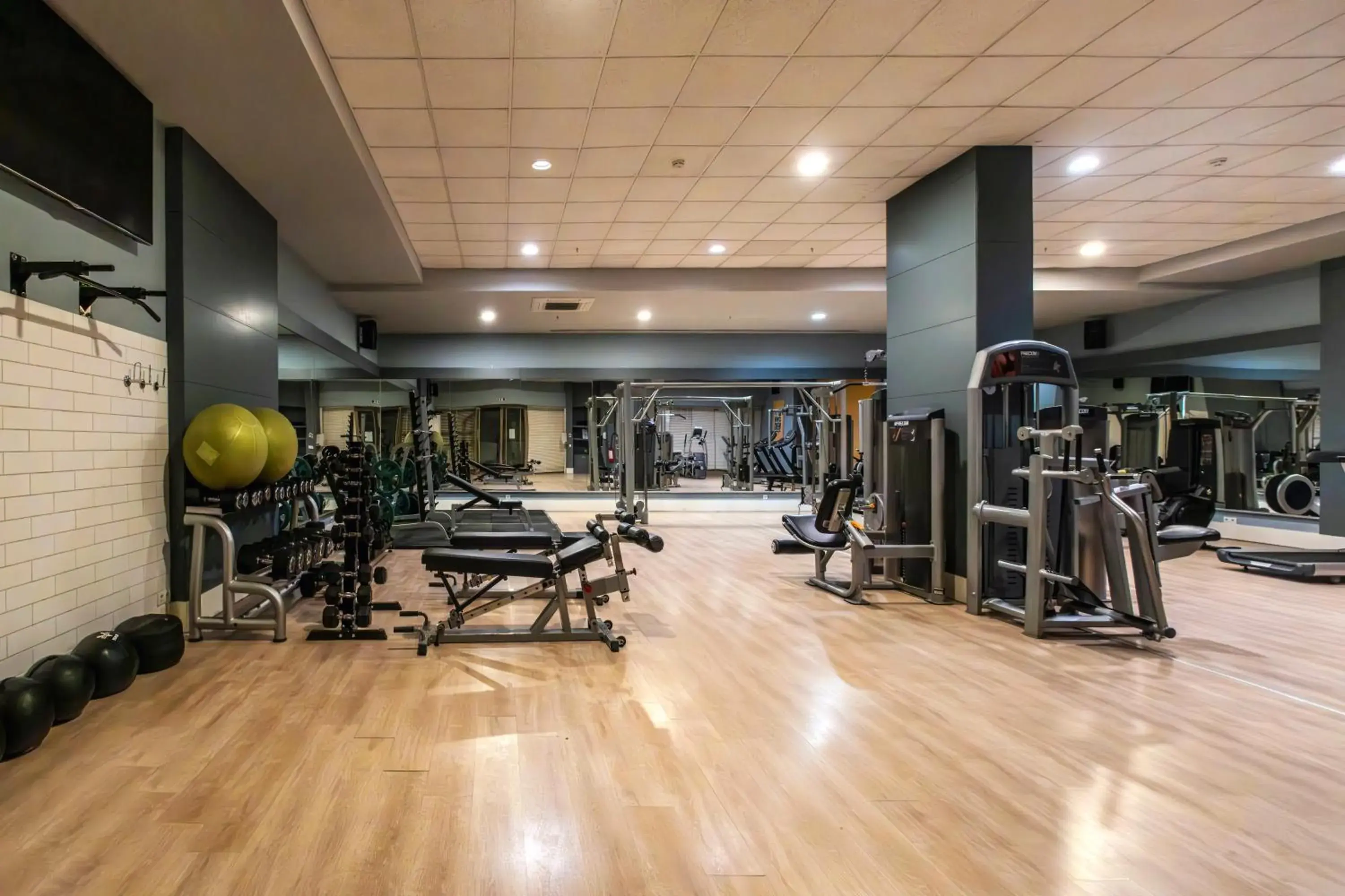 Fitness centre/facilities, Fitness Center/Facilities in Barut GOIA