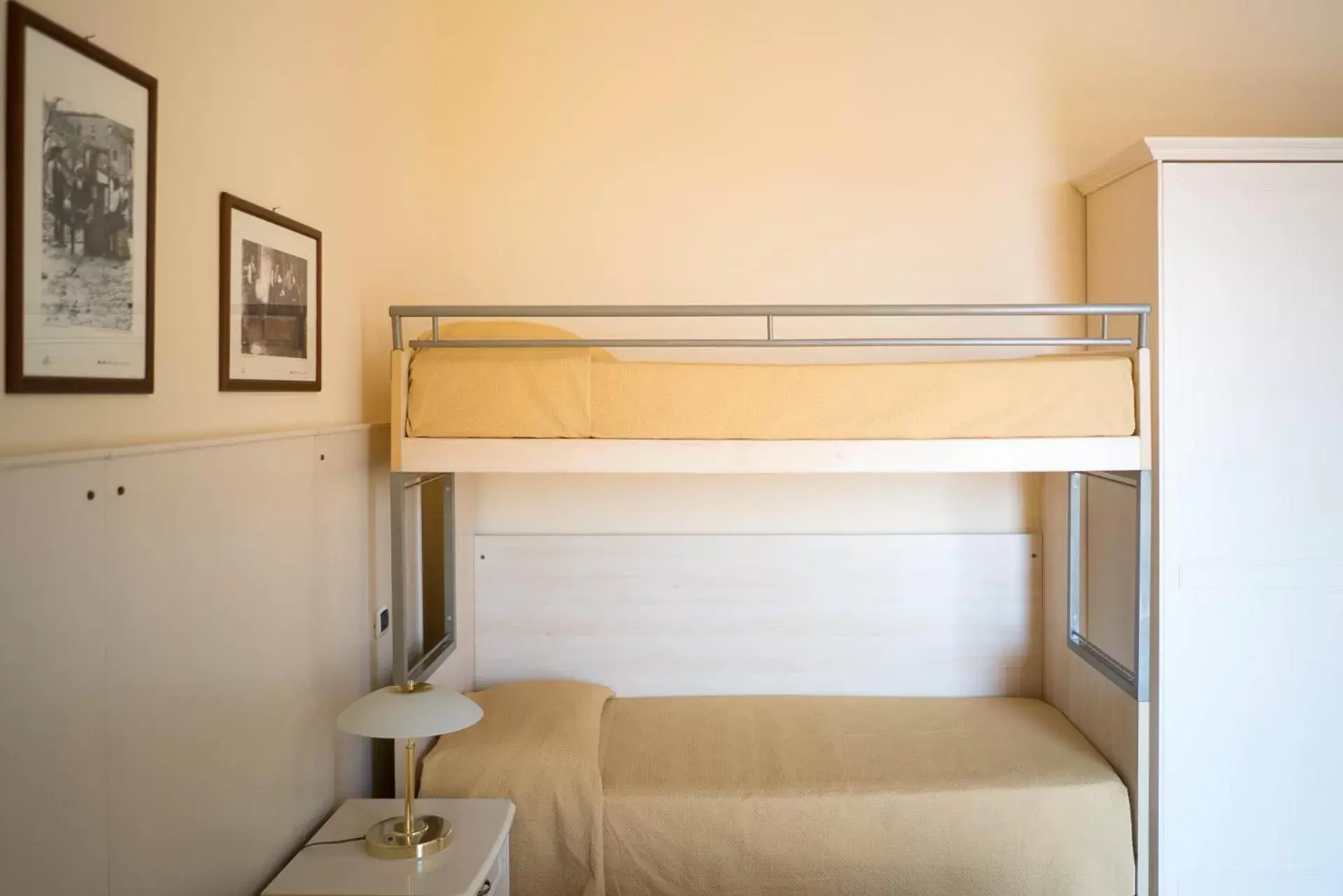 Bunk Bed in Il Giardino degli Allori