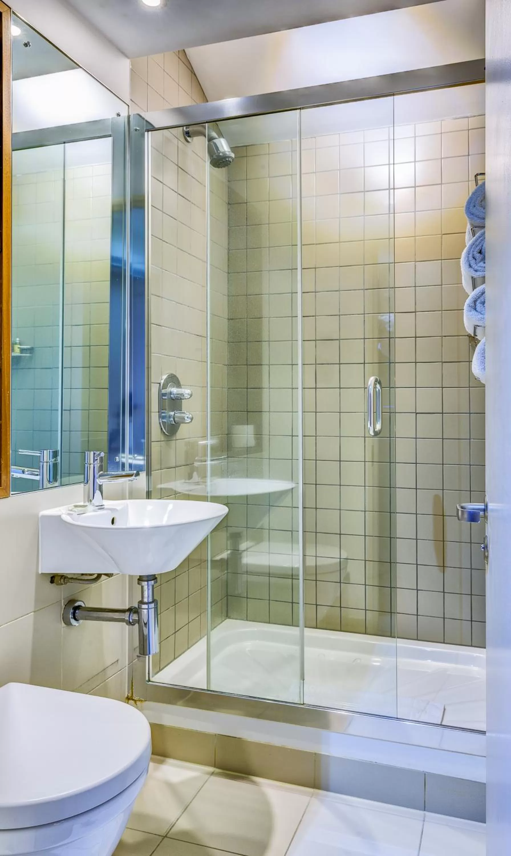 Bathroom in Hotel 55