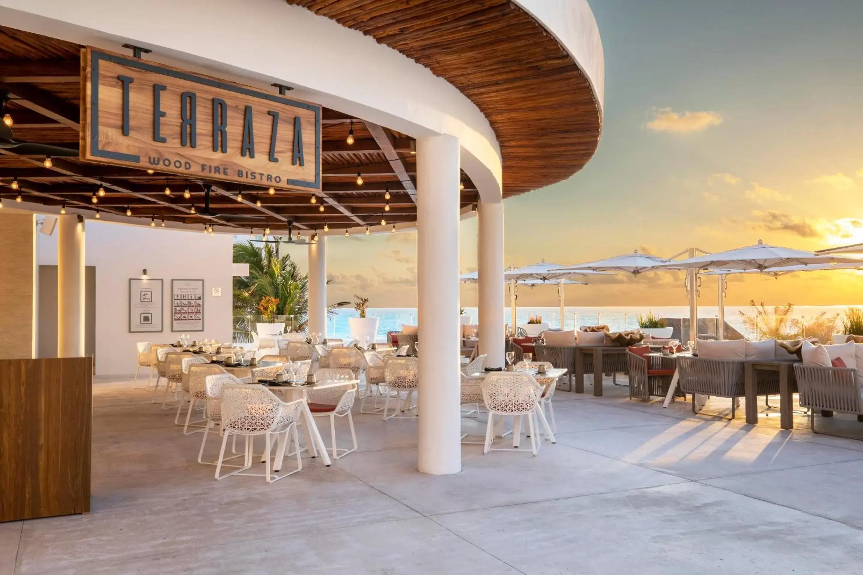 Restaurant/Places to Eat in Le Blanc Spa Resort Cancun Adults Only All-Inclusive