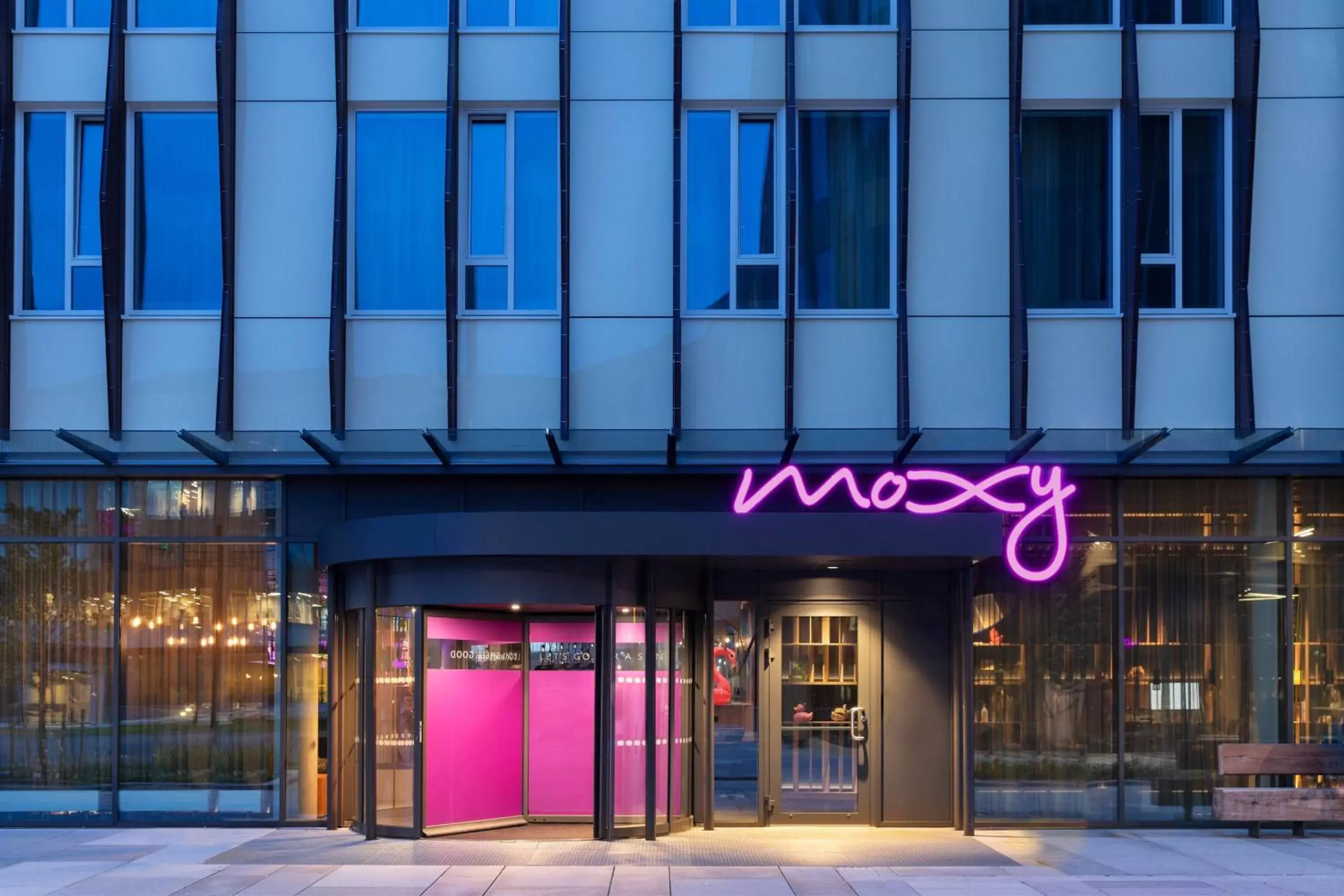 Property building in Moxy Bergen