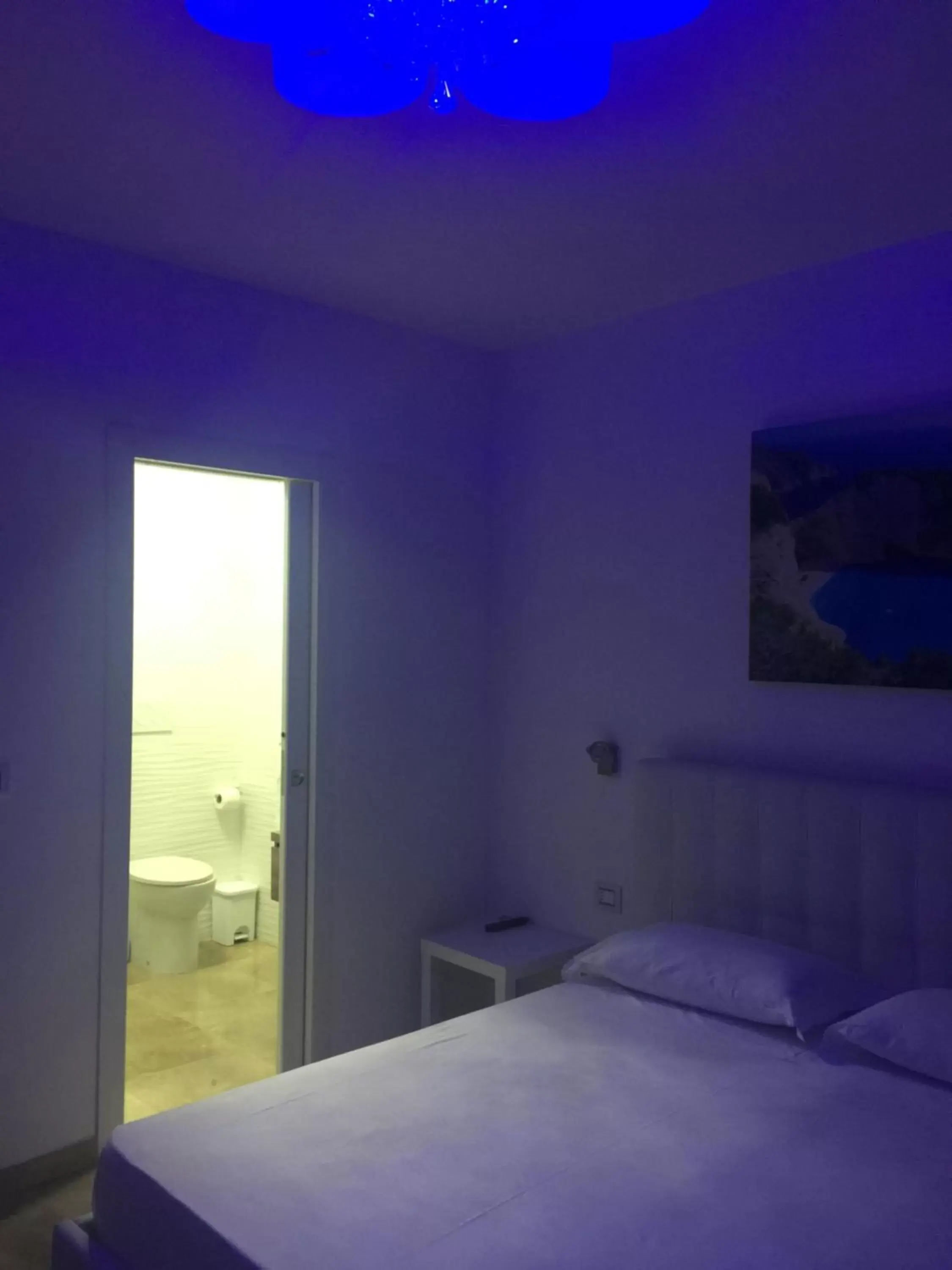 Bed in Hotel Riva Del Sole
