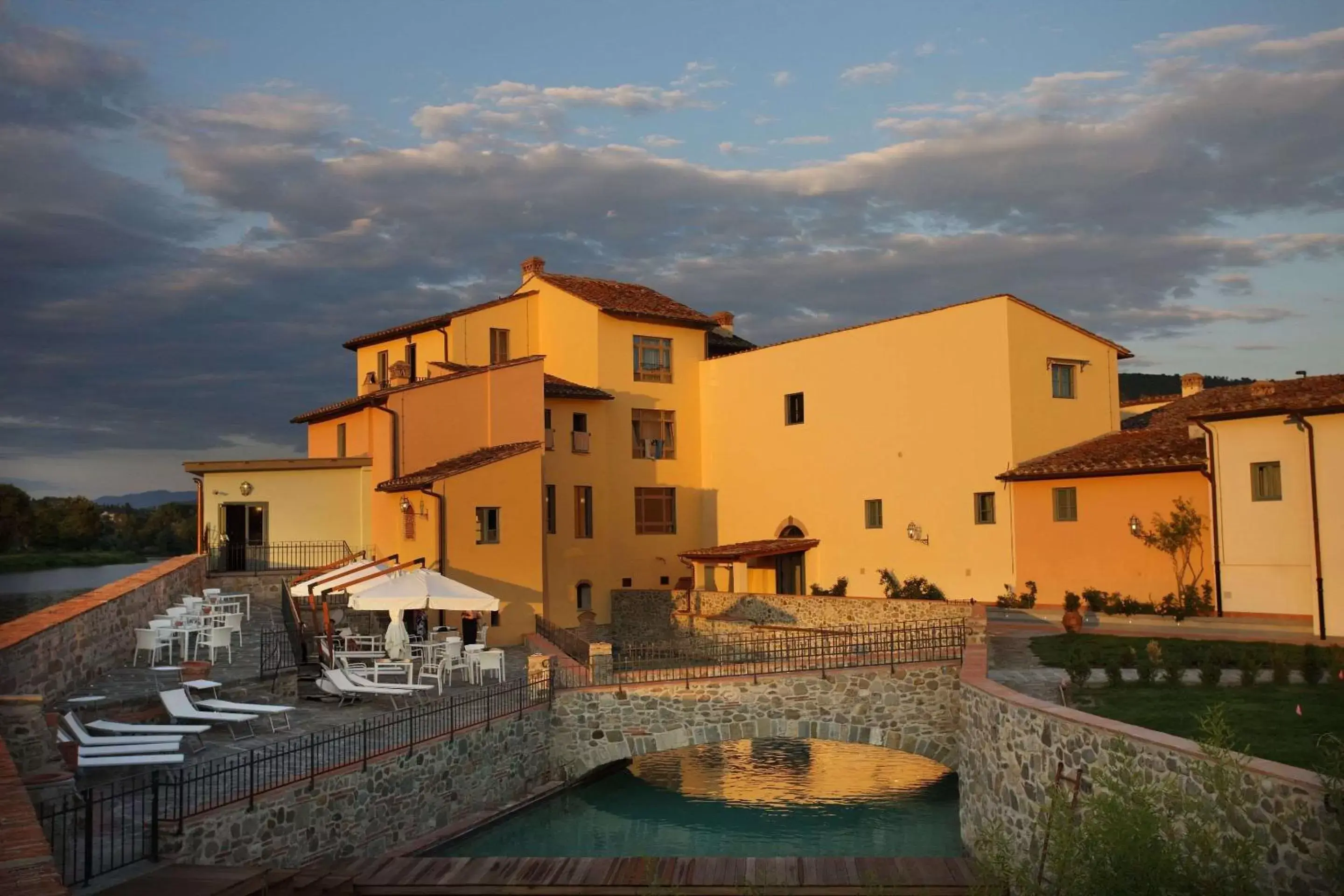 Property building in Hotel Mulino di Firenze - WorldHotels Crafted Property building in Hotel Mulino di Firenze - WorldHotels Crafted