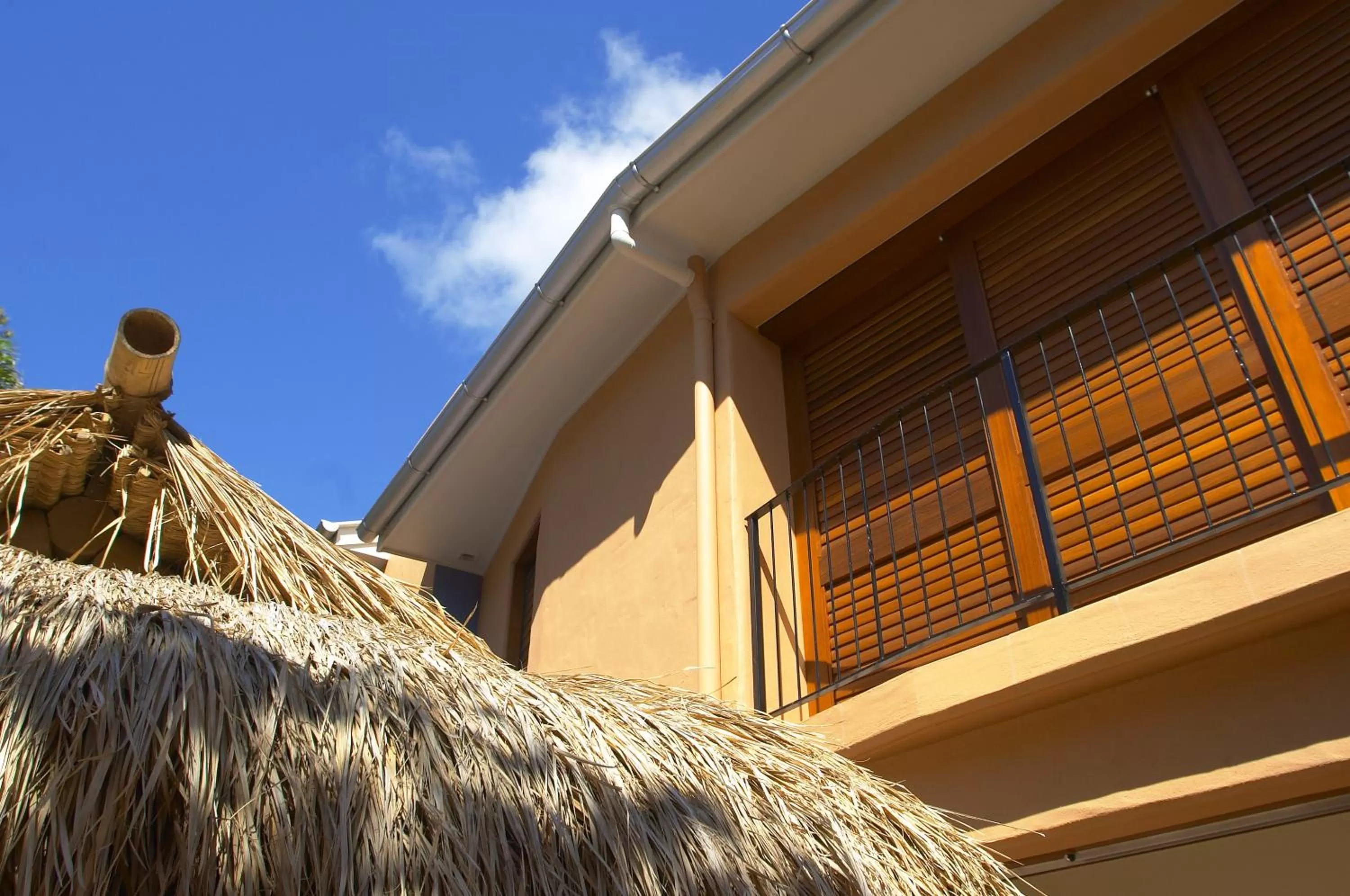 Property Building in L'Auberge Noosa