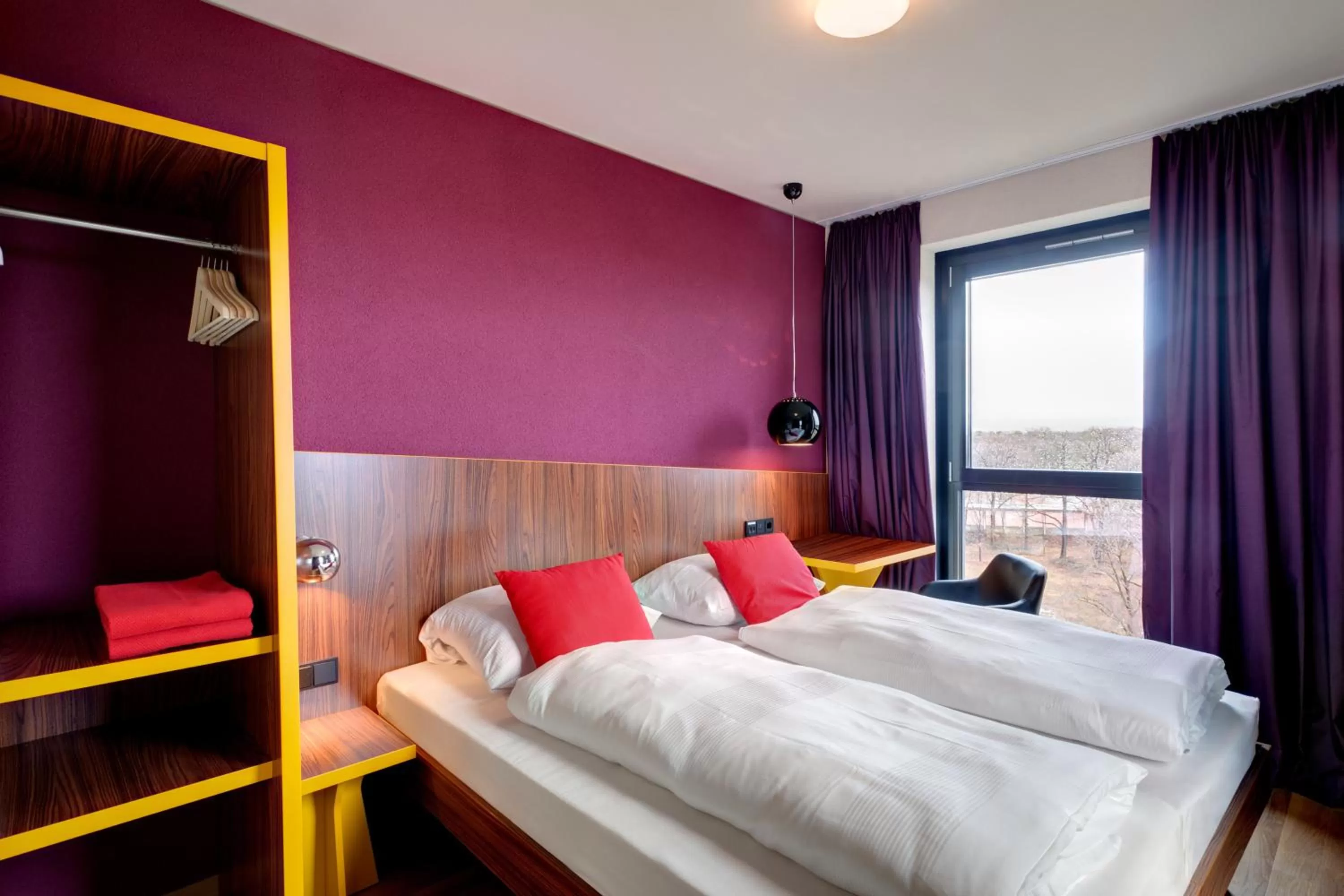 Photo of the whole room, Bed in MEININGER Hotel Frankfurt Main / Airport