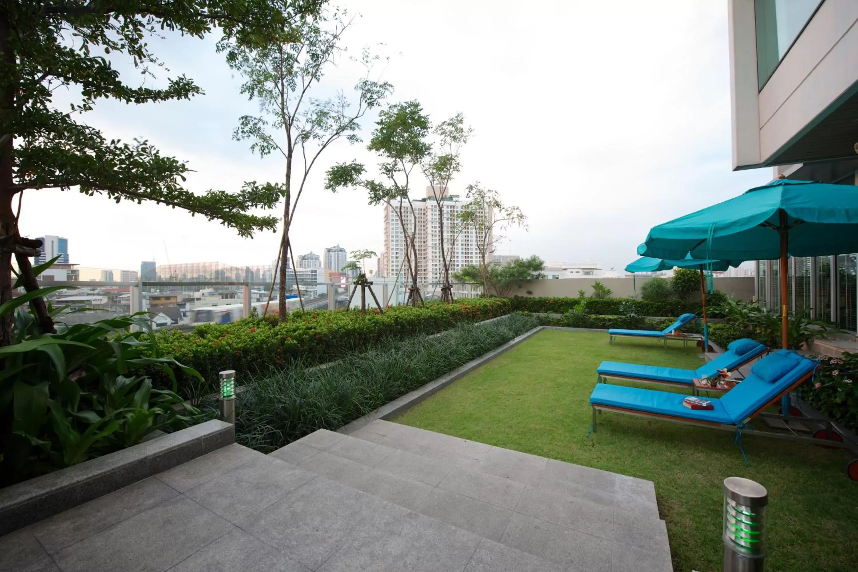 Garden in Jasmine Resort Bangkok