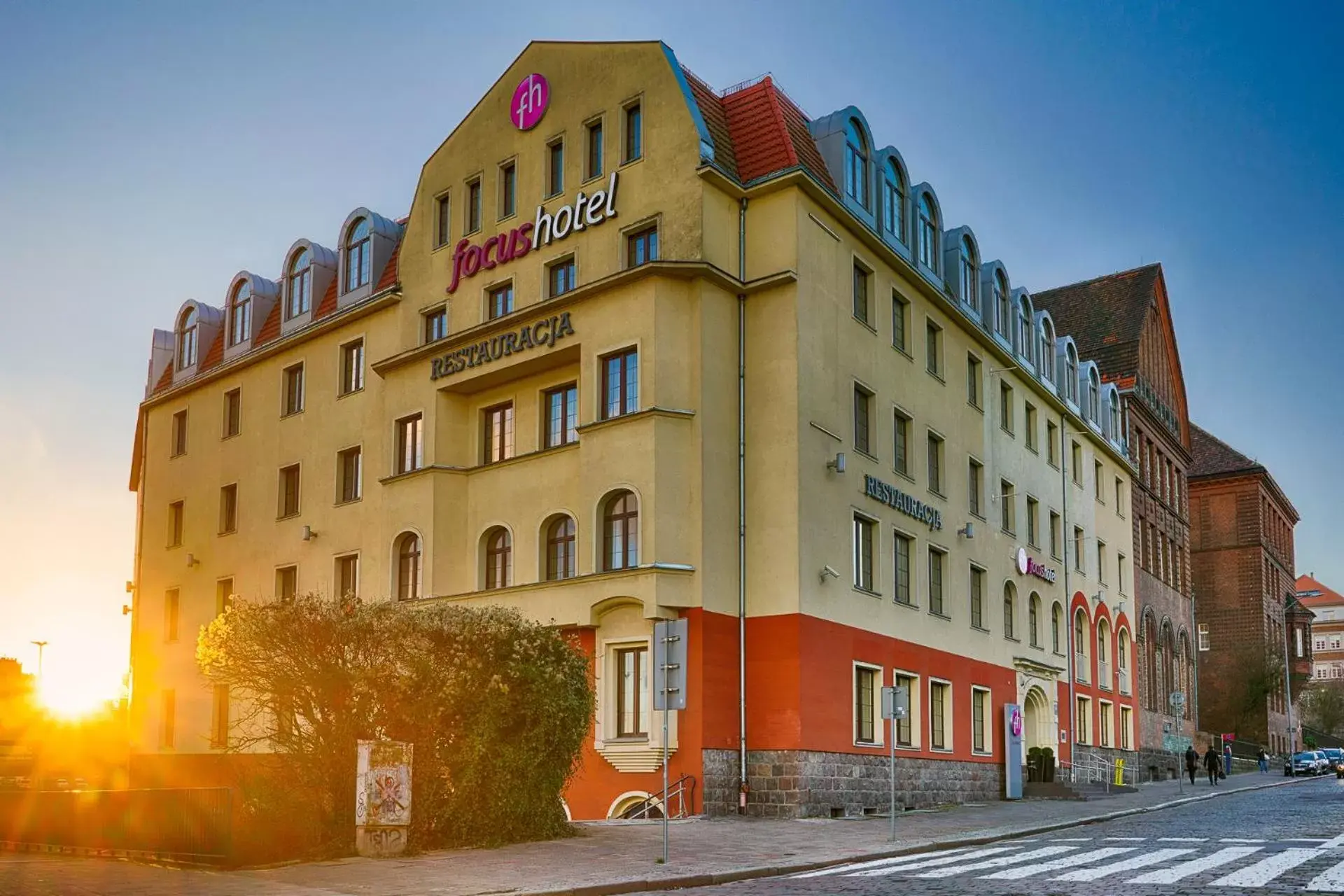 Facade/entrance, Property Building in Focus Hotel Szczecin