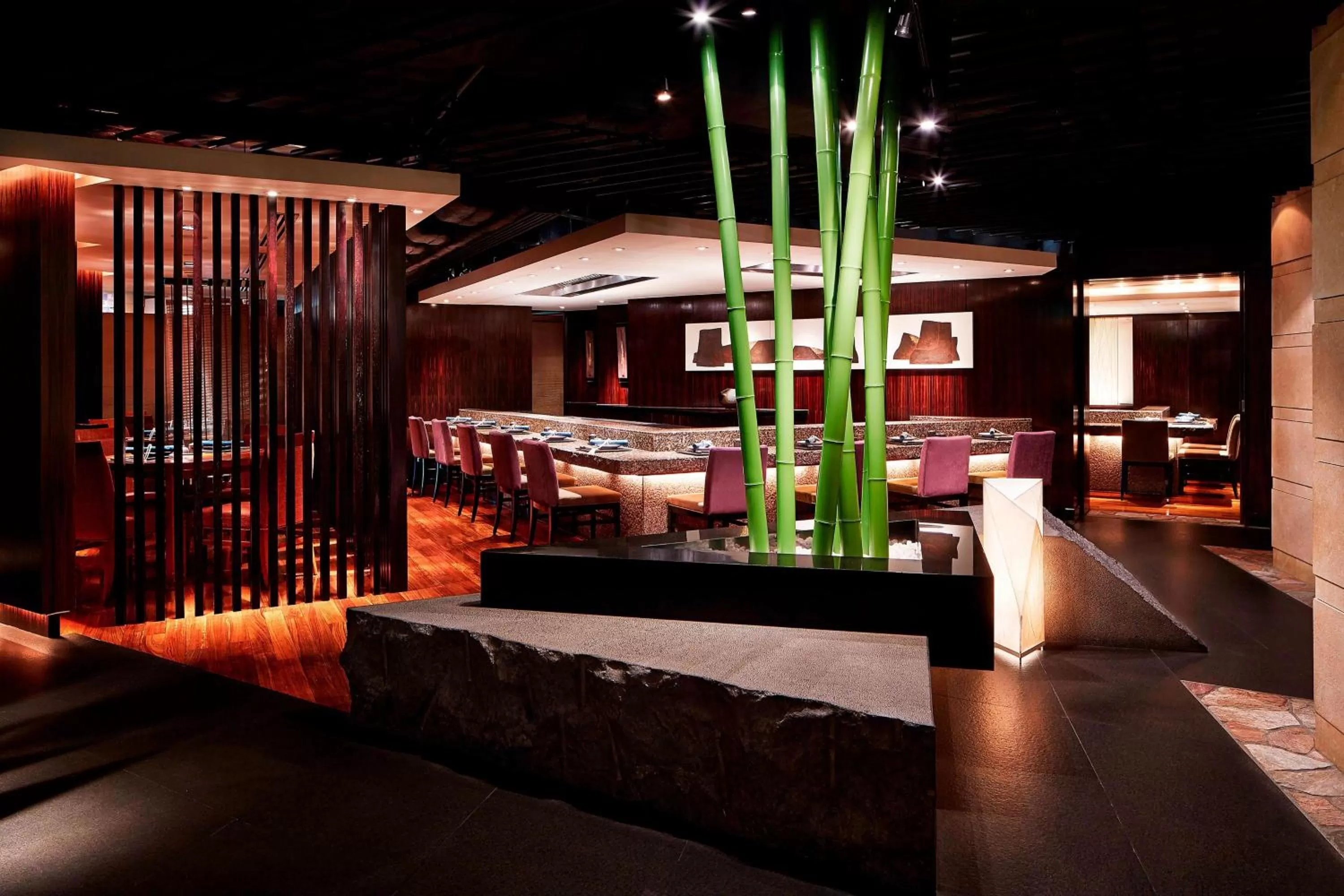 Restaurant/places to eat in Sheraton Hong Kong Hotel & Towers