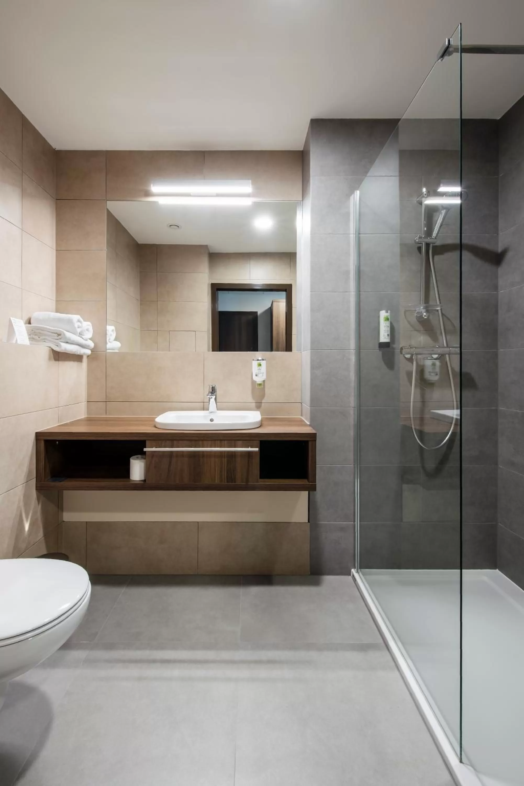 Bathroom in DB Hotel Wrocław