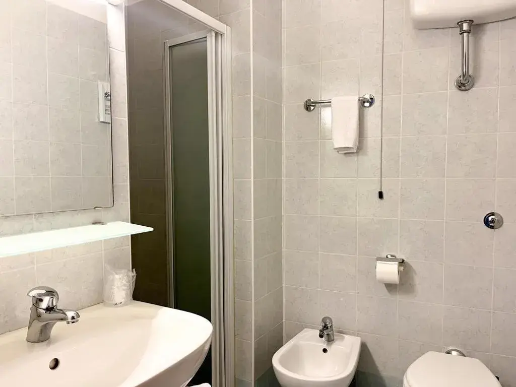 Bathroom in Hotel Napoléon