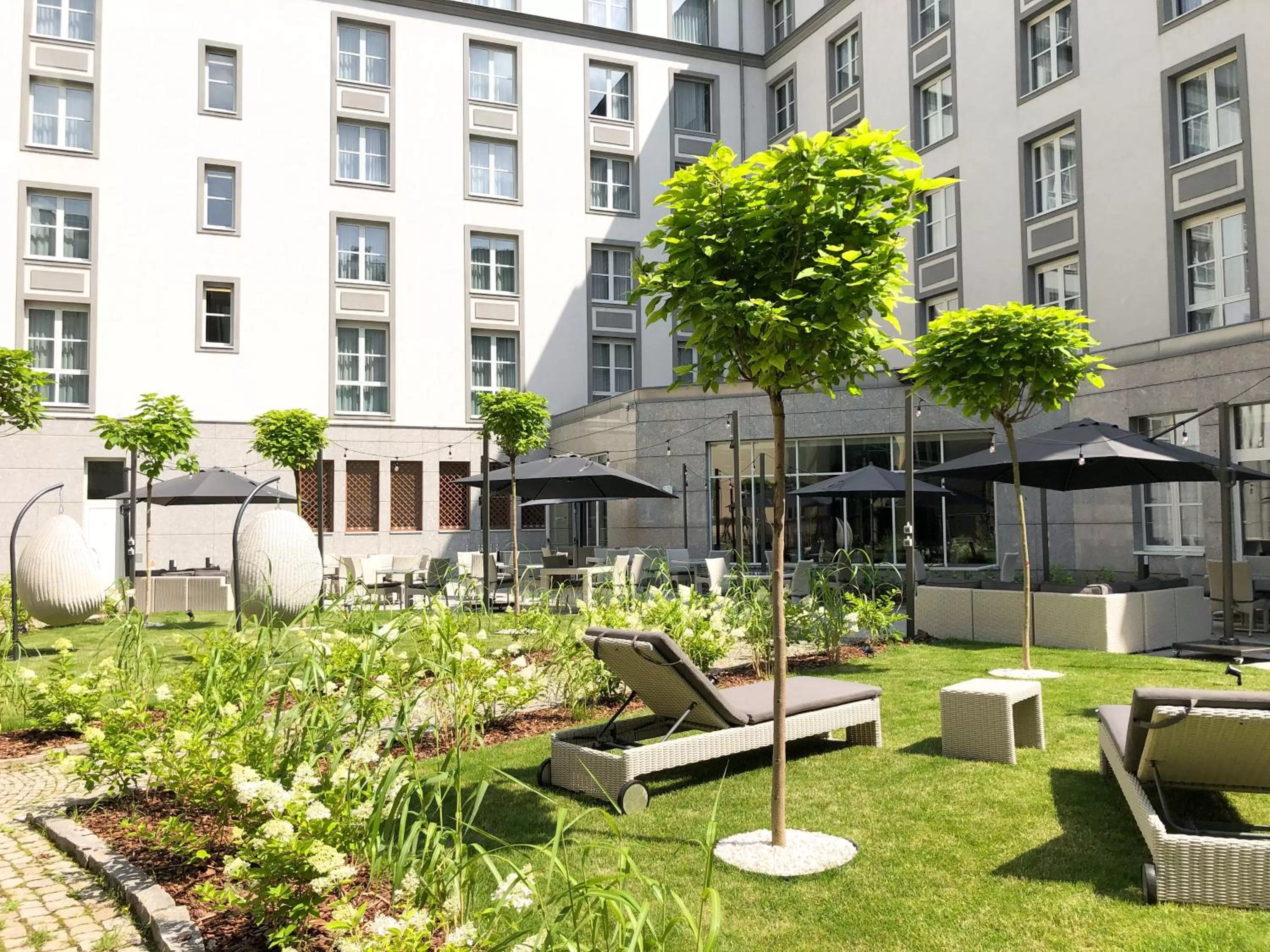 Patio in Radisson Blu Hotel Wroclaw