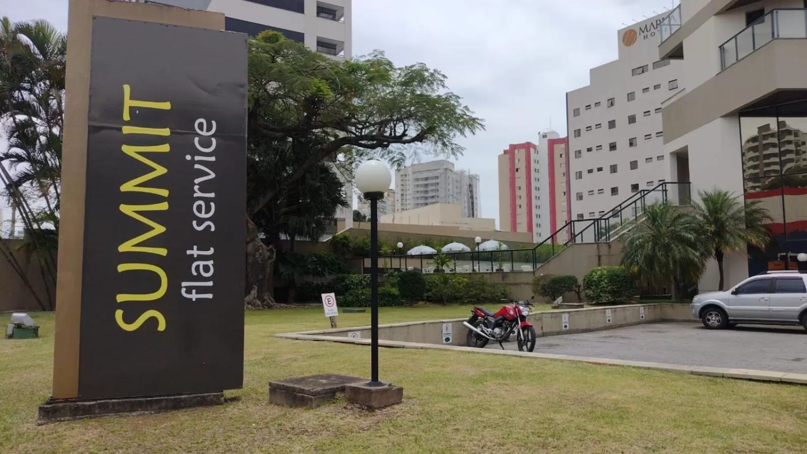 Street view in Summit Flat Service