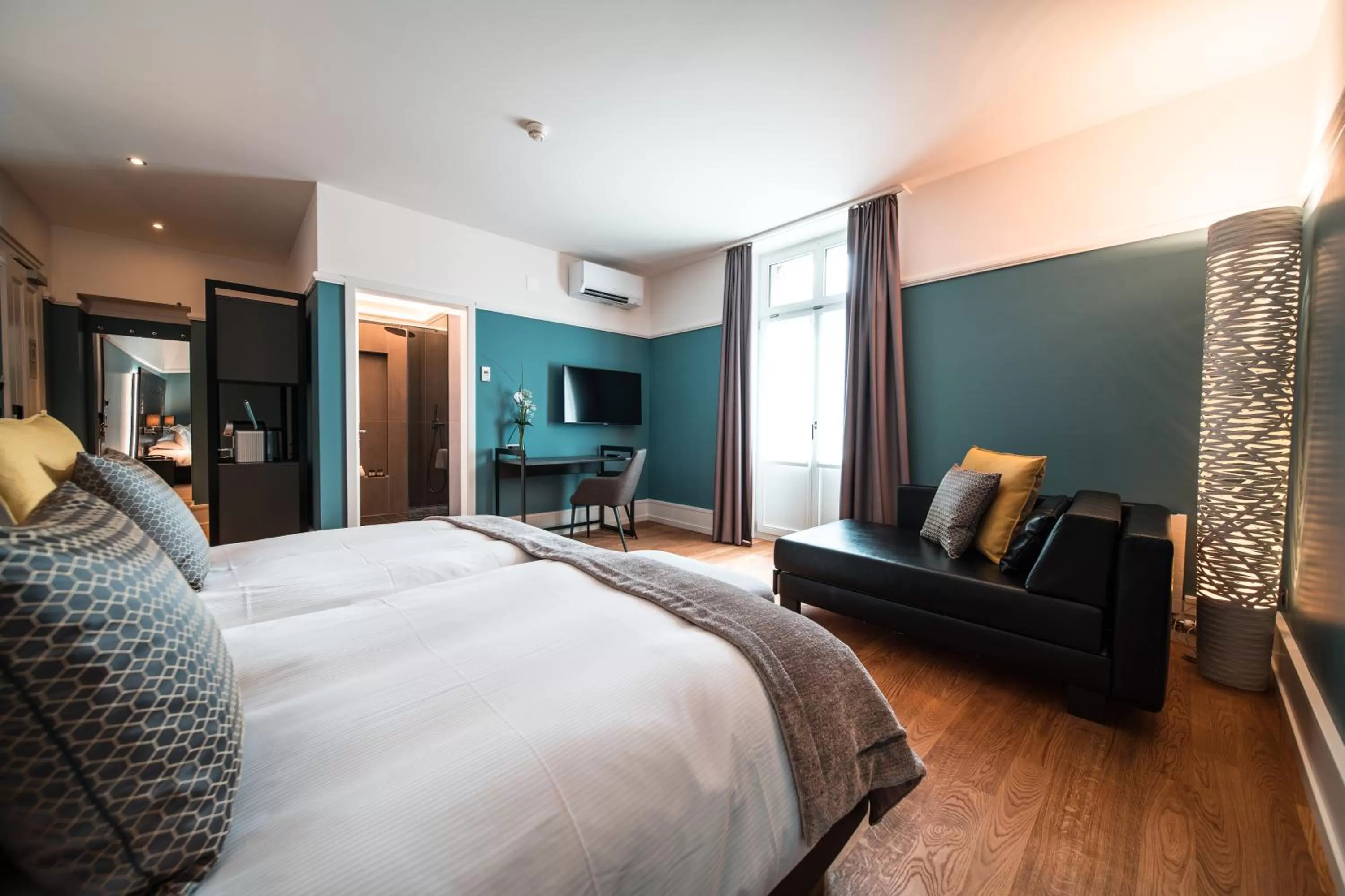 Bedroom, Bed in Royal St. Georges Hotel Interlaken - MGallery Collection