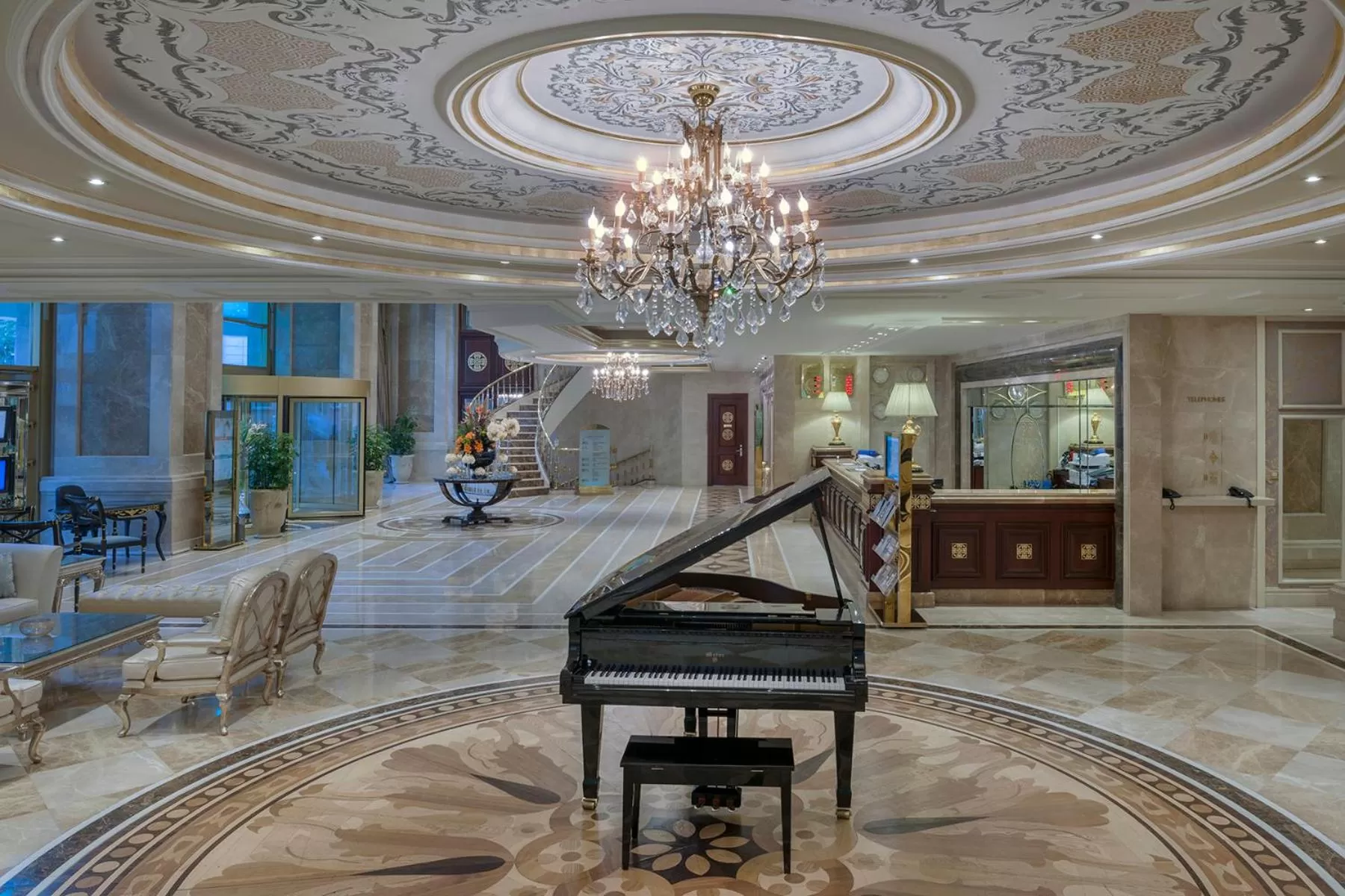 Lobby or reception in Elite World Istanbul Taksim