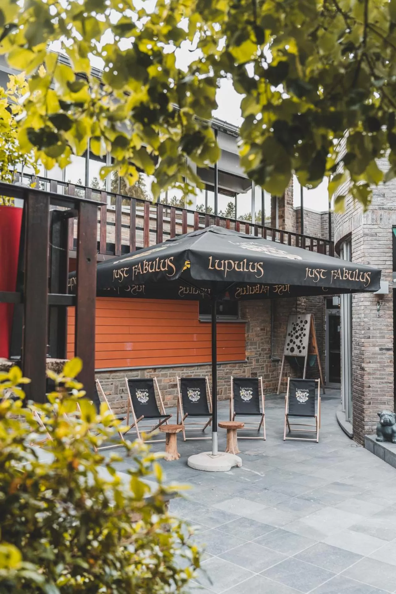 sunbed in Mont-des-Pins