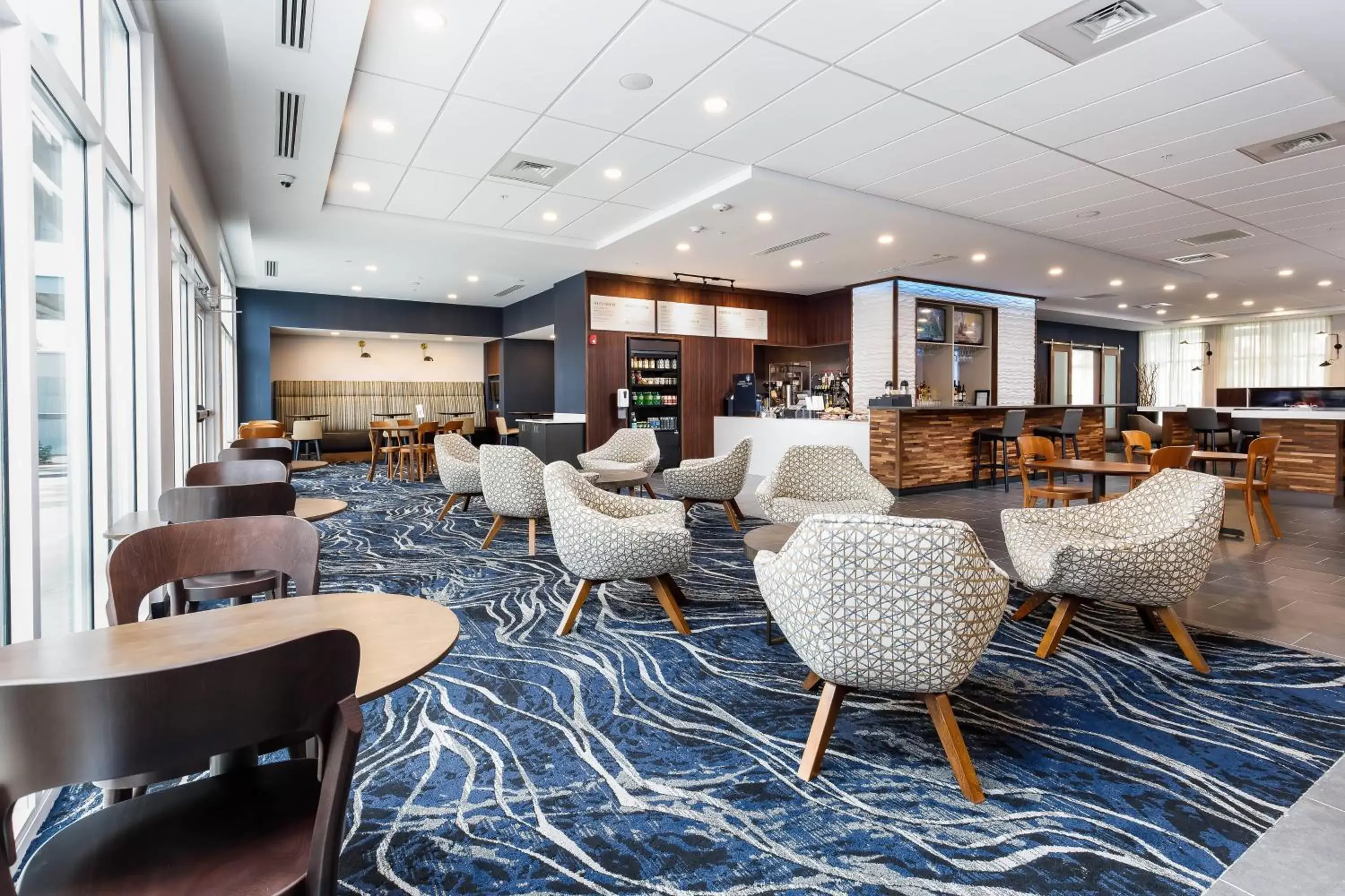 Restaurant/places to eat, Lounge/Bar in Courtyard by Marriott Pensacola West